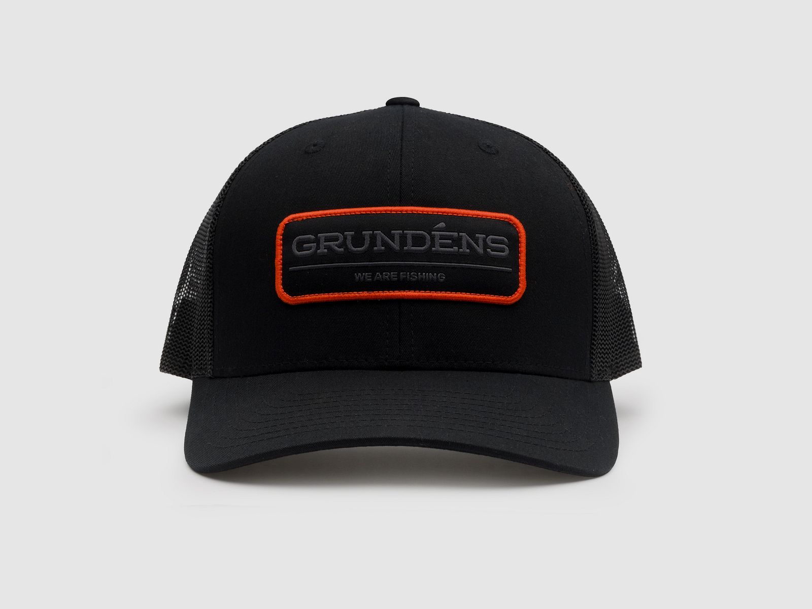 Grundéns We Are Fishing Trucker Solid Black