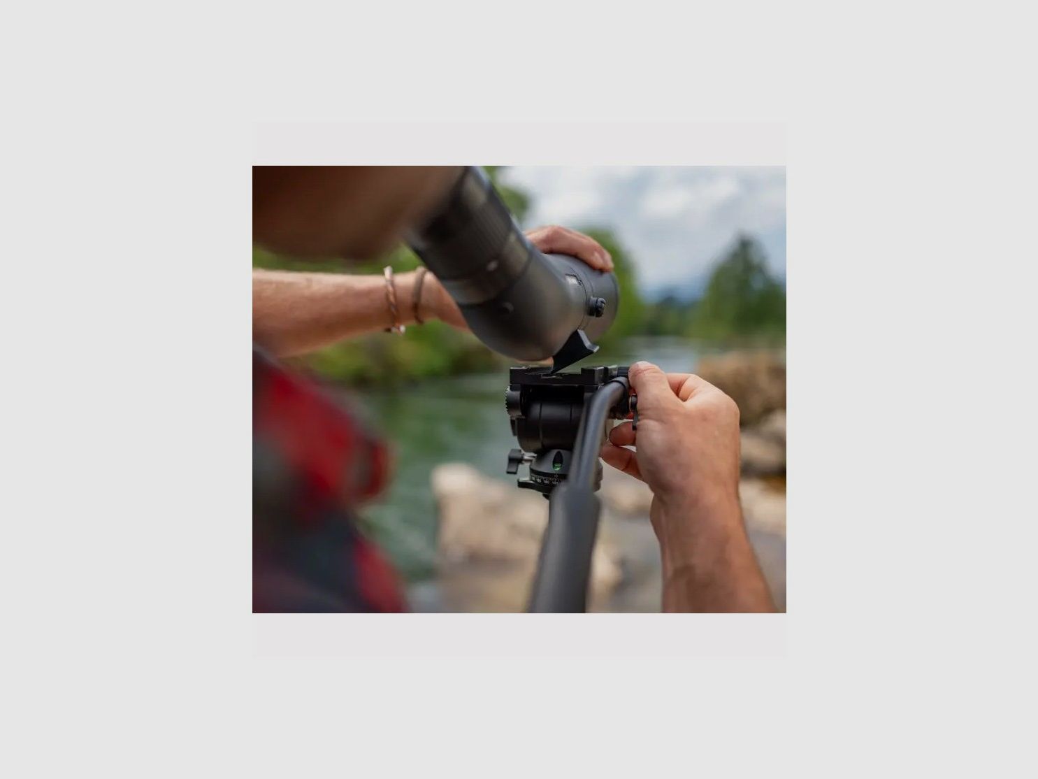 LEICA APO-TELEVID 82 KIT 45° MIT ZOOM-OKULAR 25x-50x WW ASPH, Bild 3 von 5