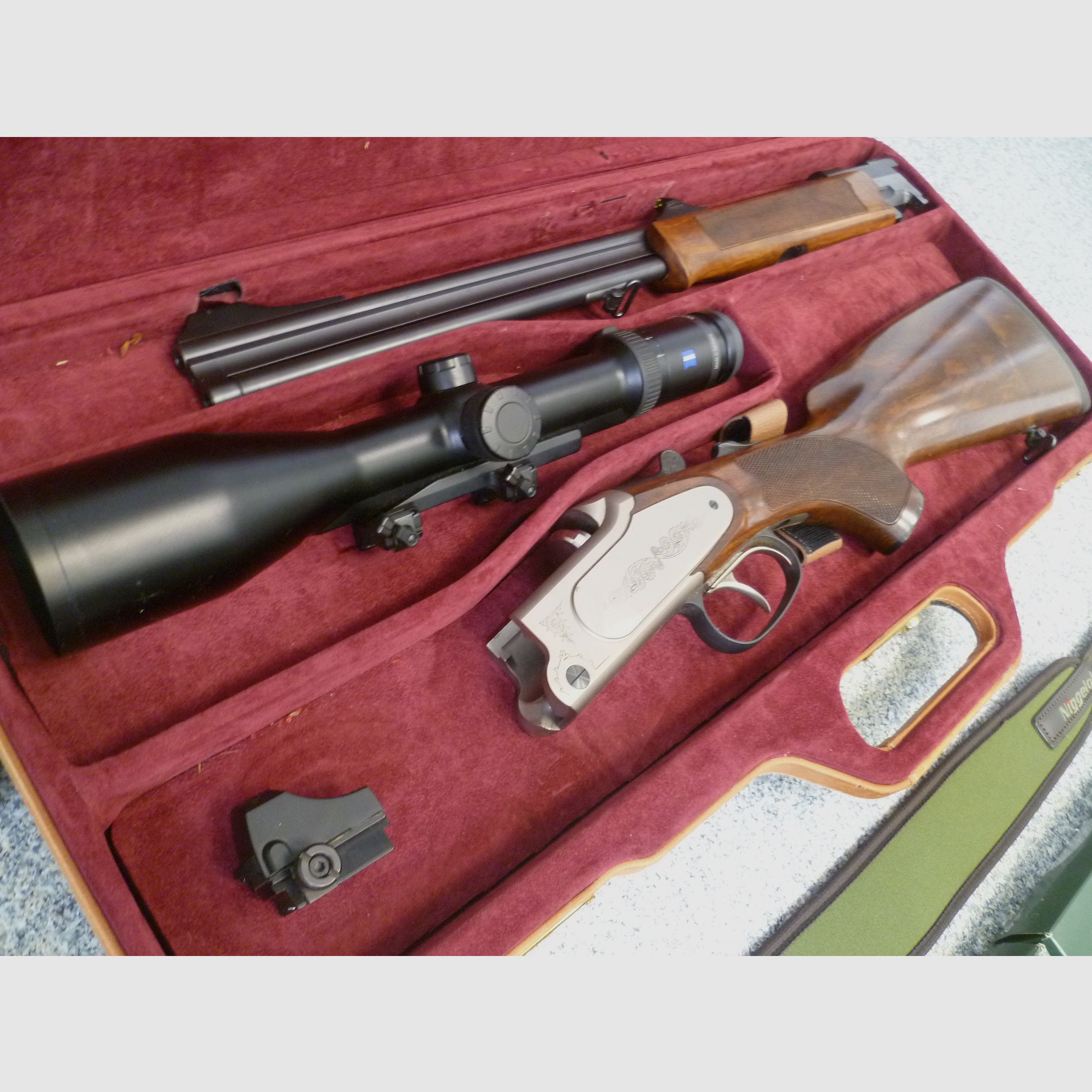 BDB Merkel B3  .30 R Blaser mit Zeiss Victory HT und Docter-Sight