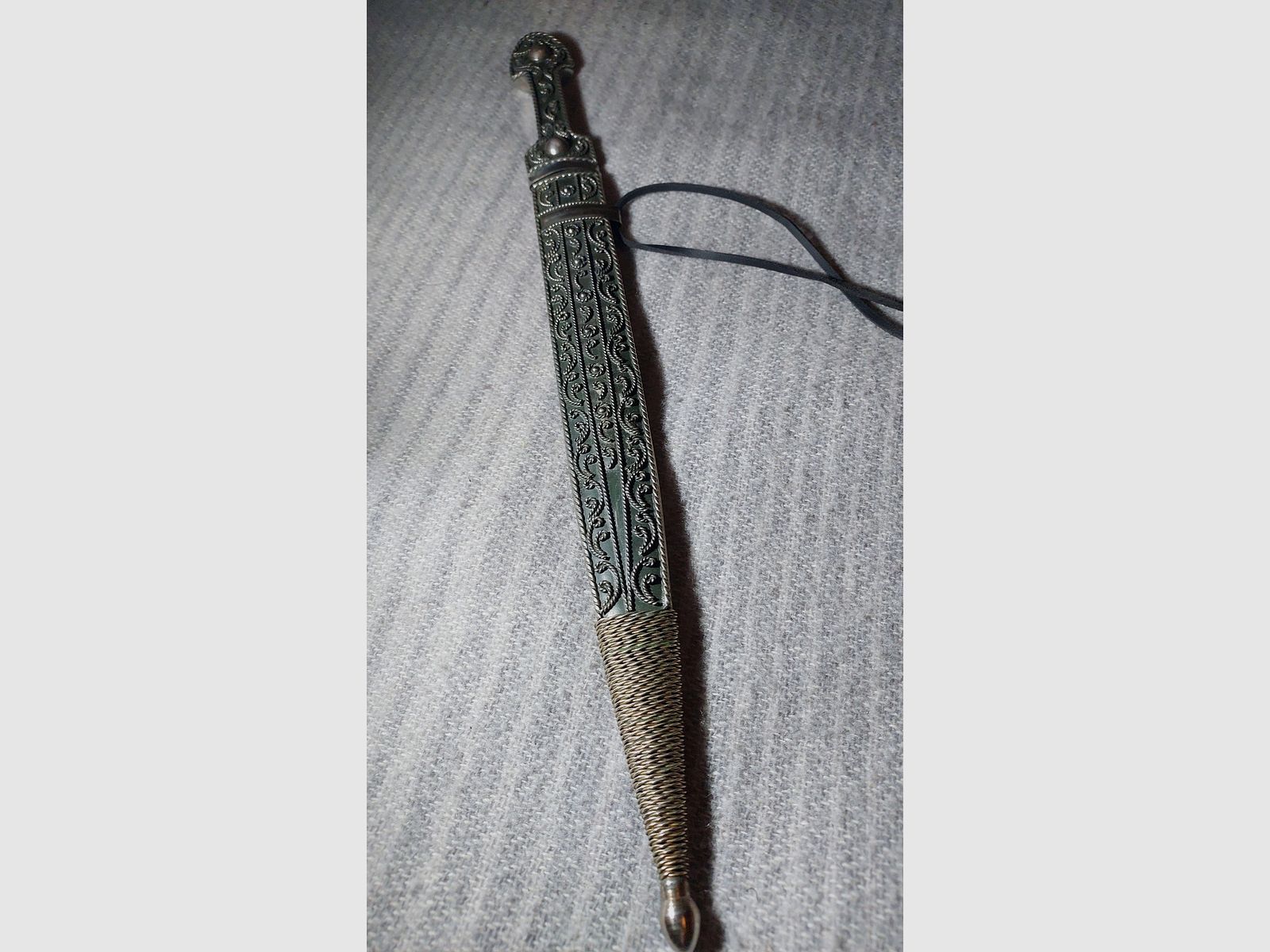 Small children's scarf (Kanjal, Kindjal, Kinschal) Qama Kama Filigree