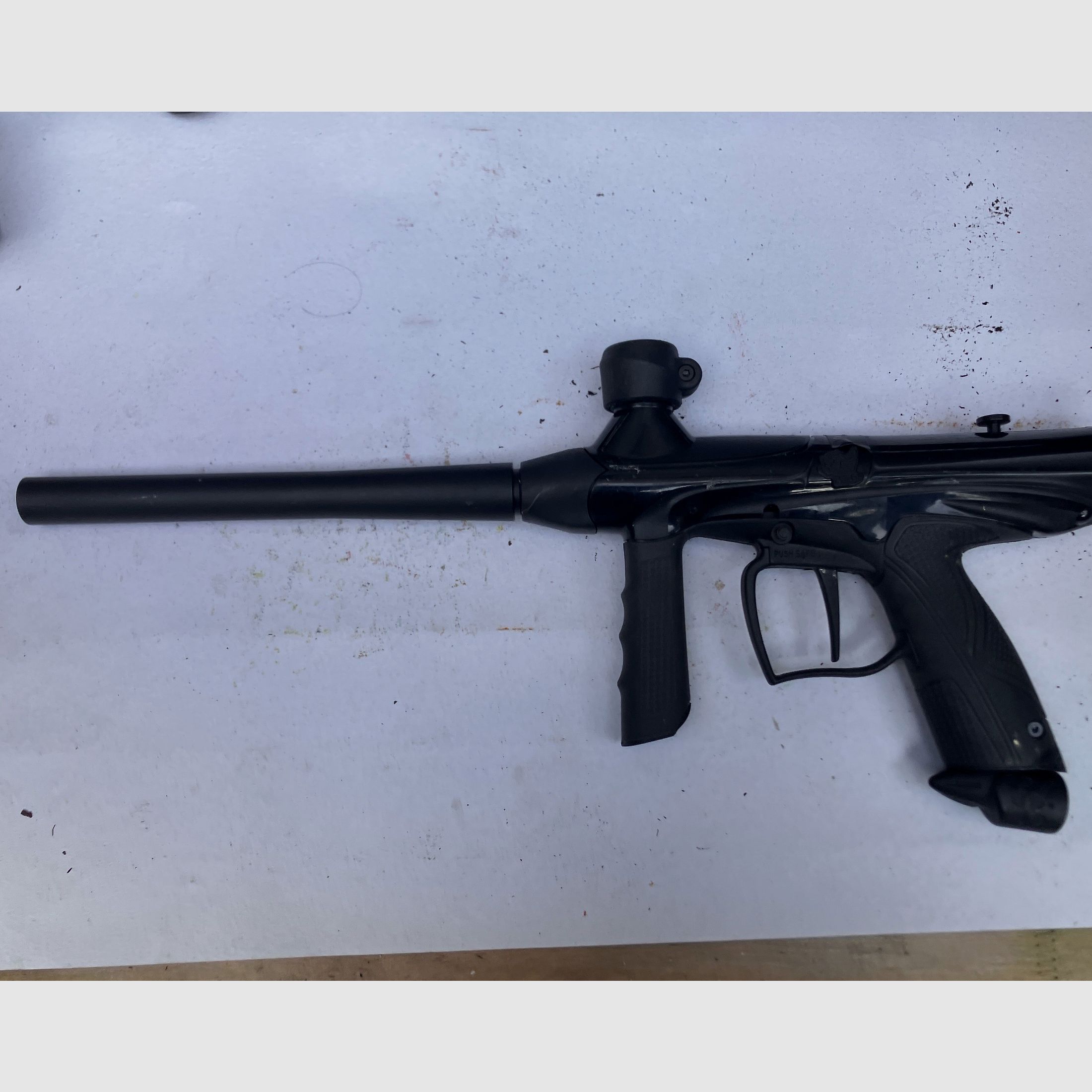 Tippmann 98 Custom including spare marker and accessories