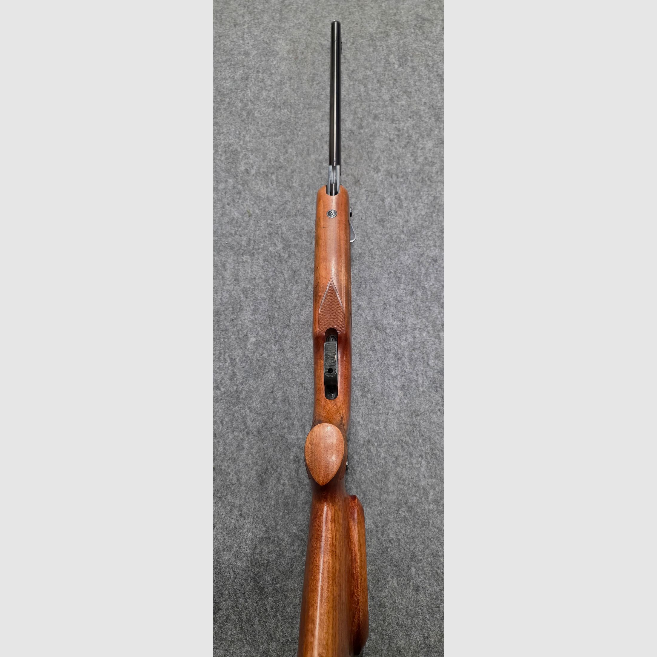 Zeer oude BURGO wierook HW55 T met Tiroler walnootkolf Knicker luchtgeweer zonder F-teken uit de jaren 60 cal. 4,5mm Diabolo