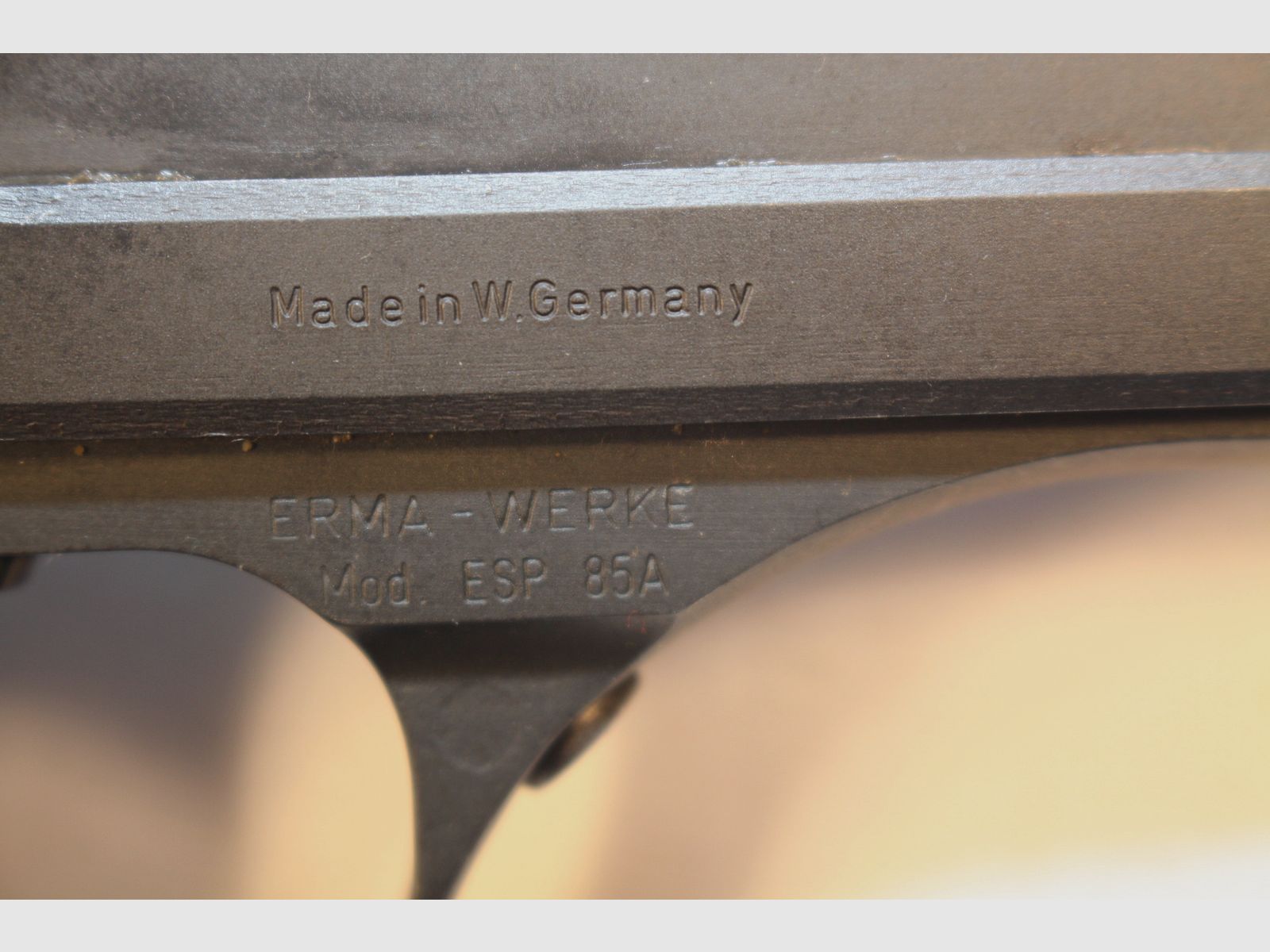 Erma ERP 85A Matchpistole im Kaliber .22 mit 6 Zoll Lauflänge. - ohne Magazin.