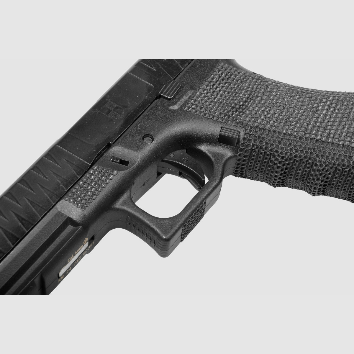 P05 GBB Airsoft Pistole in Schwarz | Delta Armory