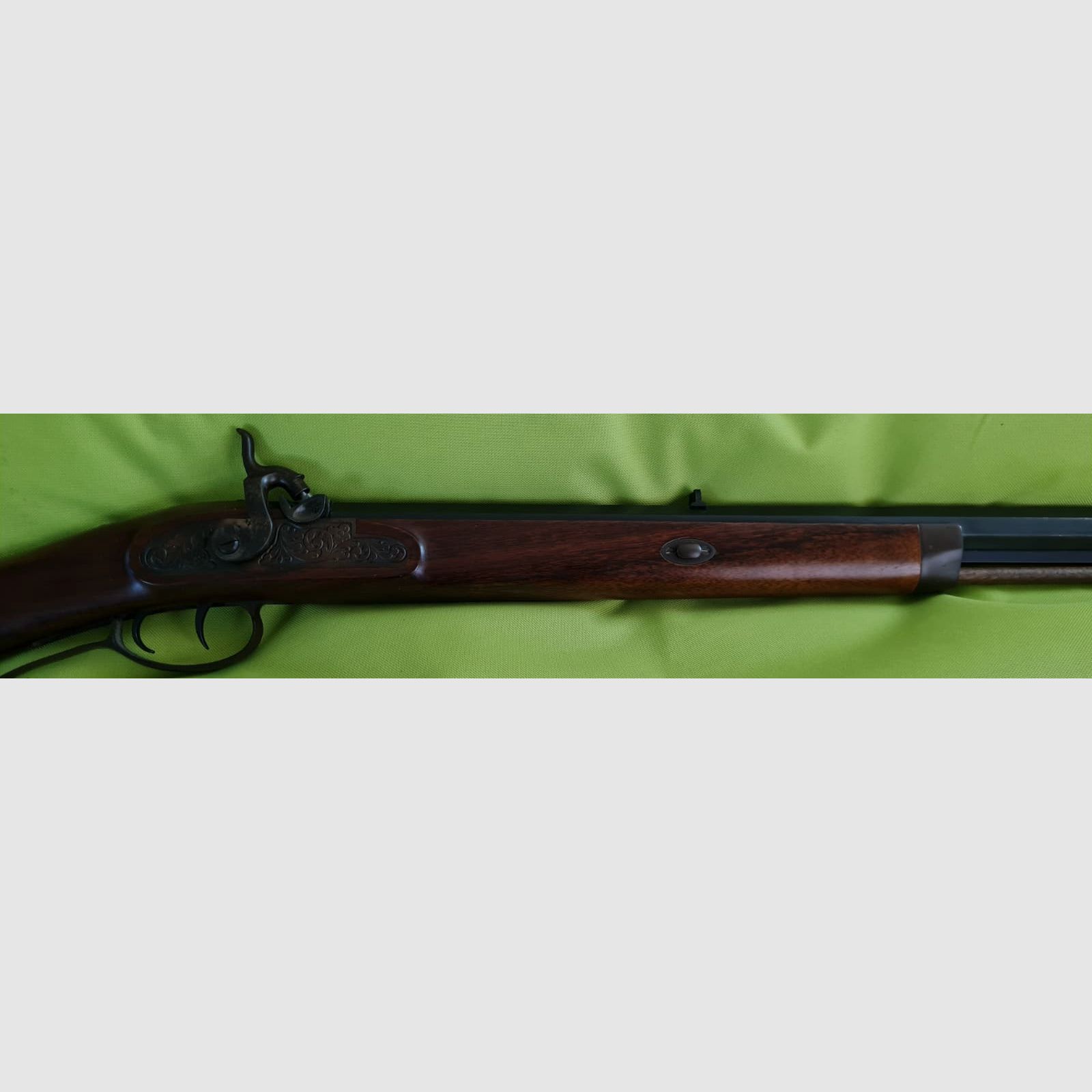 Invetsarms muzzleloader percussion rifle Hawken Rifle cal. 45
