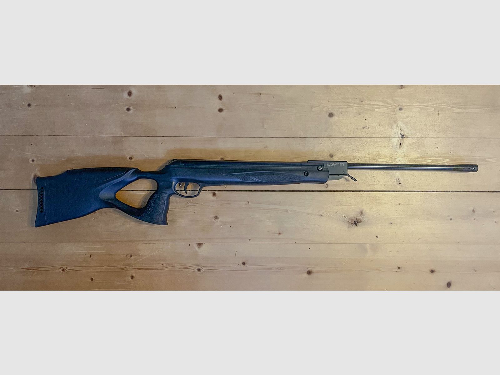 Rifle de aire Walther Century Varmint 4,5 mm Diabolo con culata de plástico