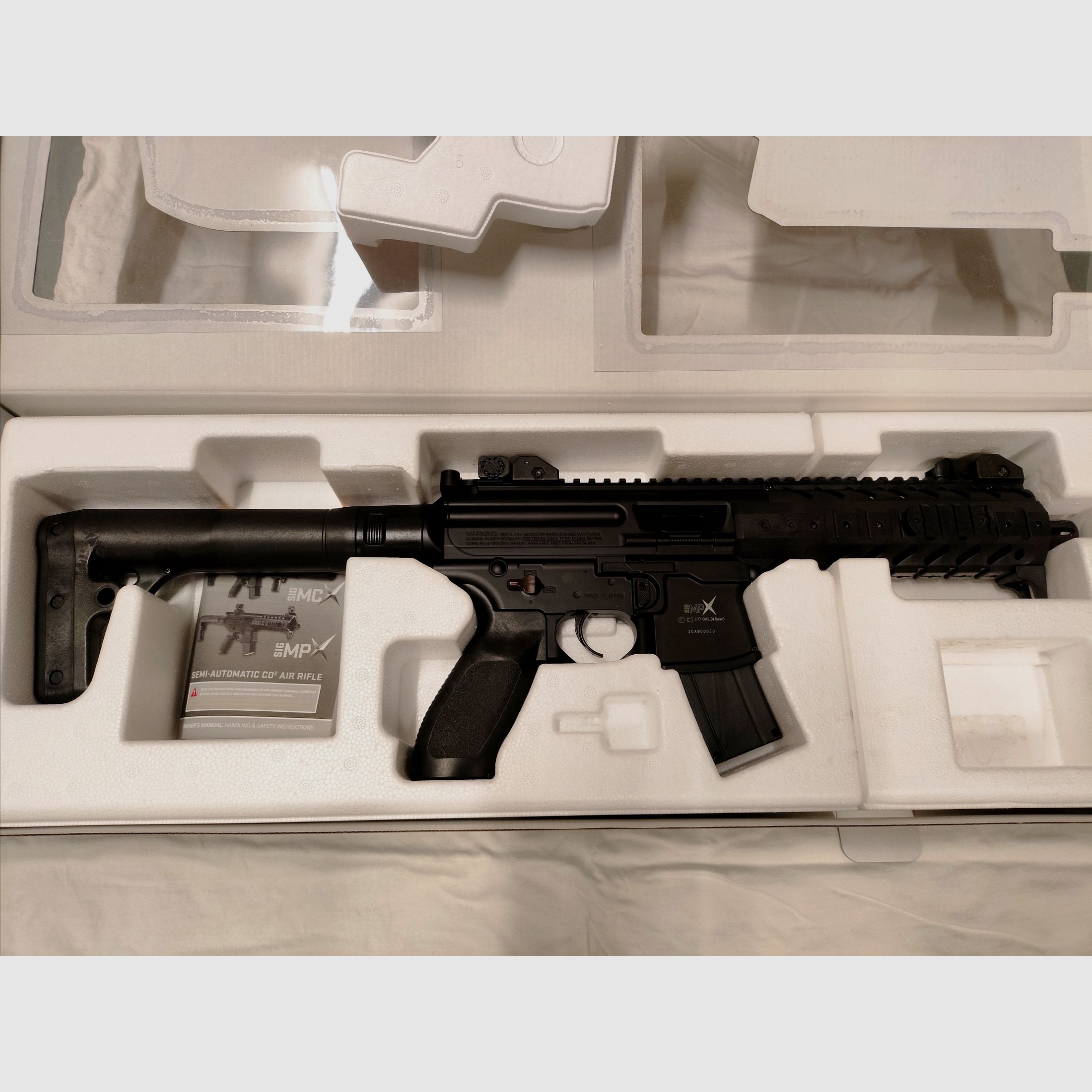 Sig Sauer MPX CO2 geweer