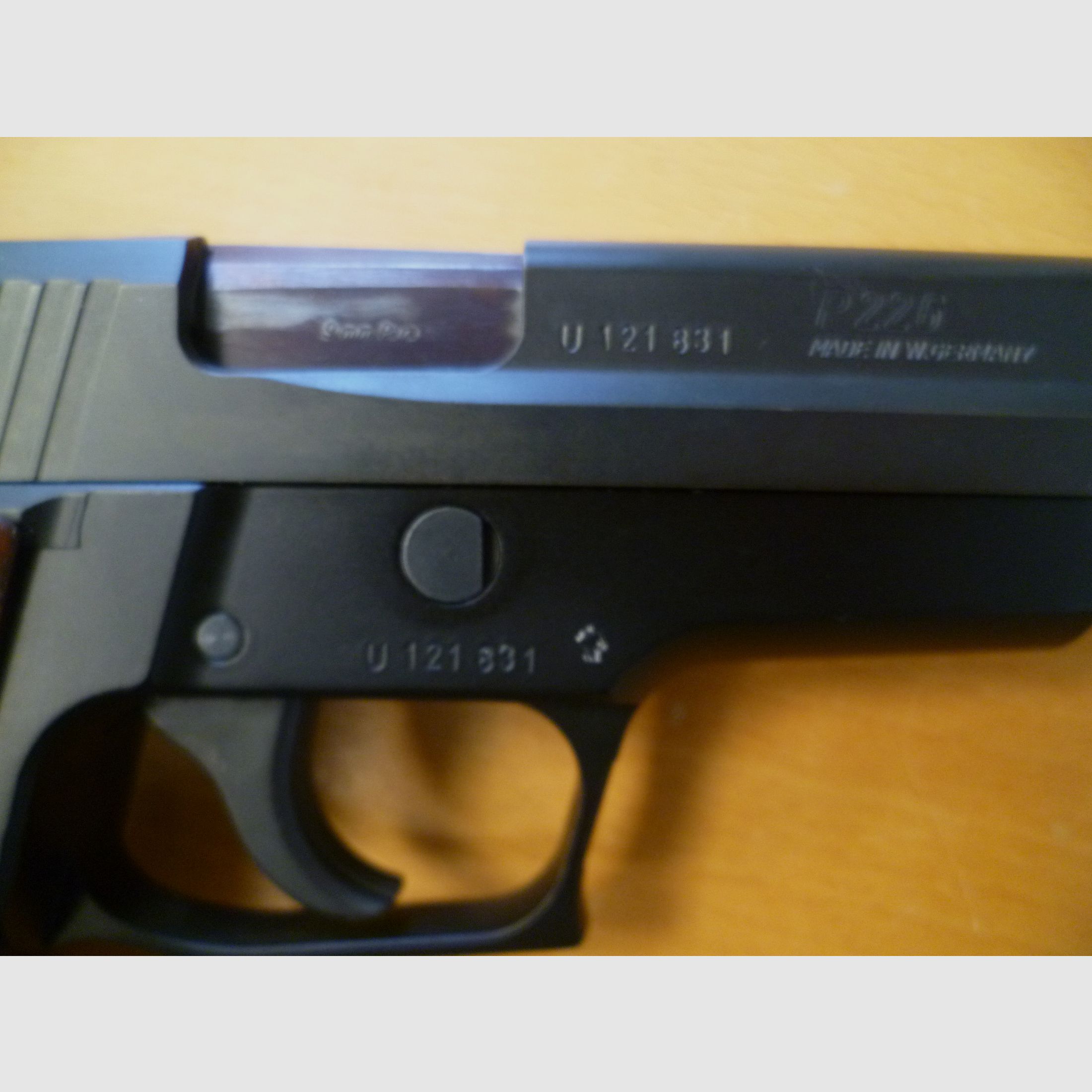 Pistole SIG Sauer P226 9mm Luger