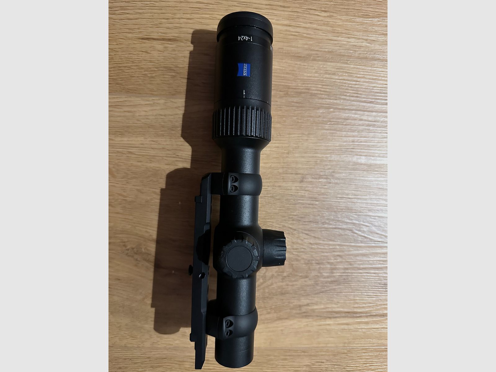 Zeiss Conquest V4 1-4x24 telescopio de mira