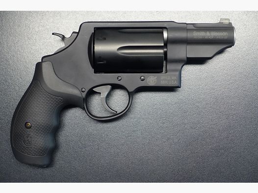 Smith & Wesson Governor