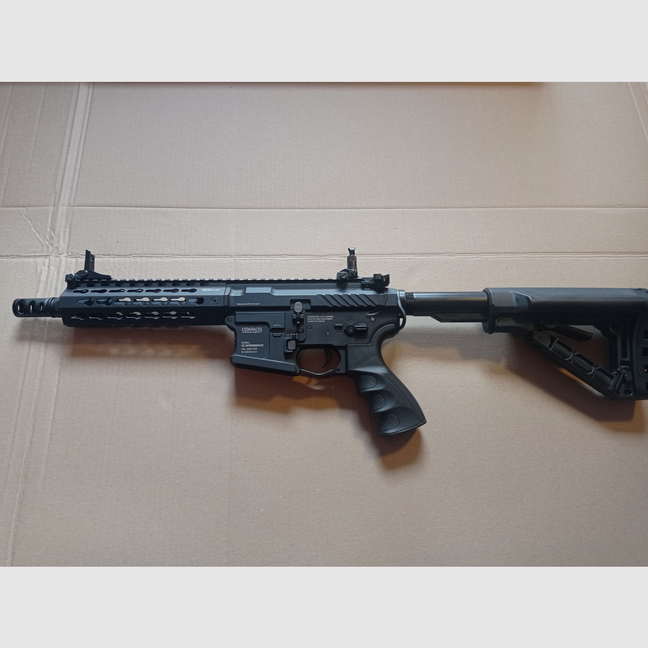 Airsoft AEG Gewehr G&G GC16 SR CQB 0,5J mit Zubehör