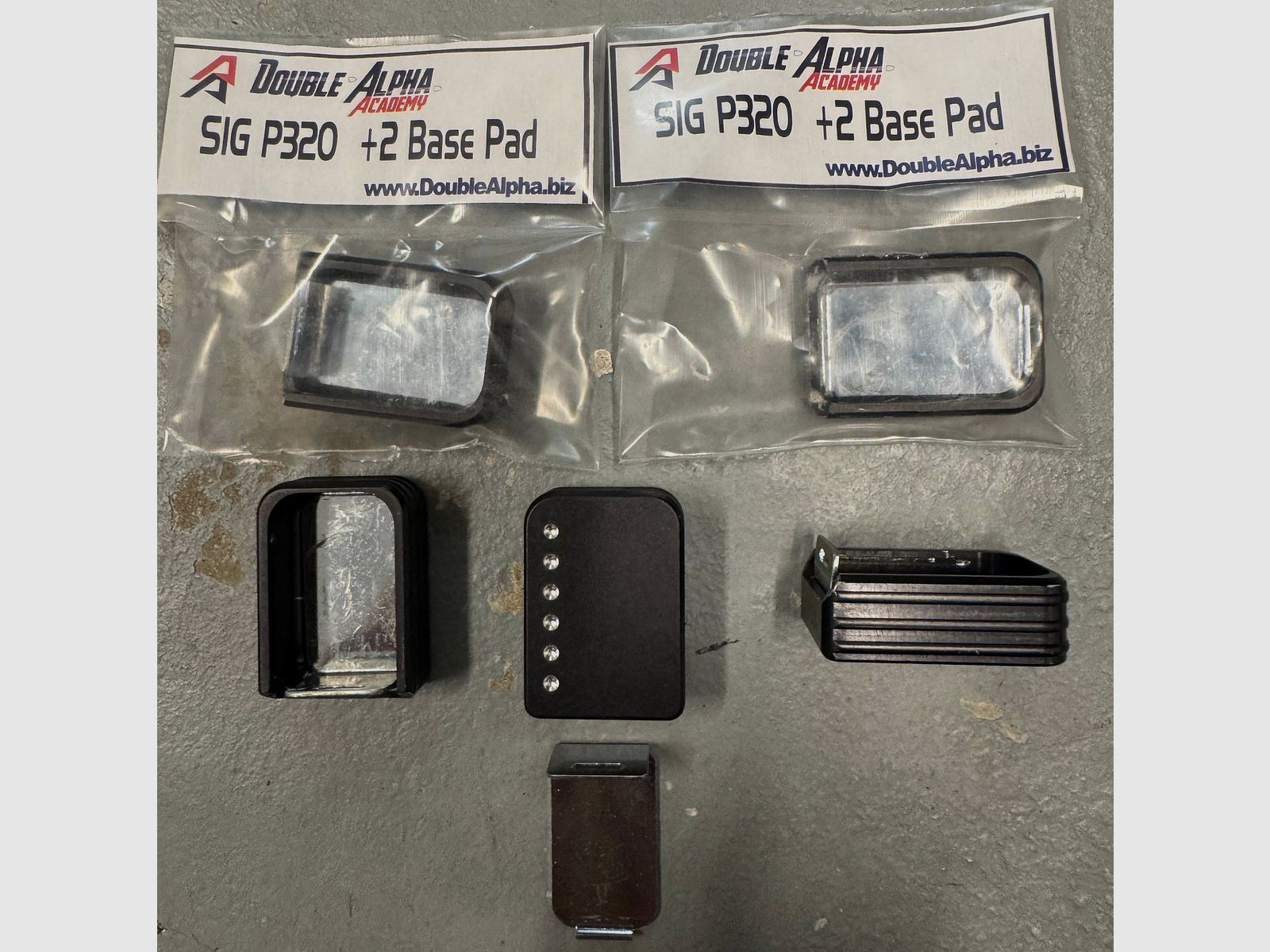 Zubehör SIG P250/ 320: 5x +2 Magazinböden Double Alpha Academy (DAA)