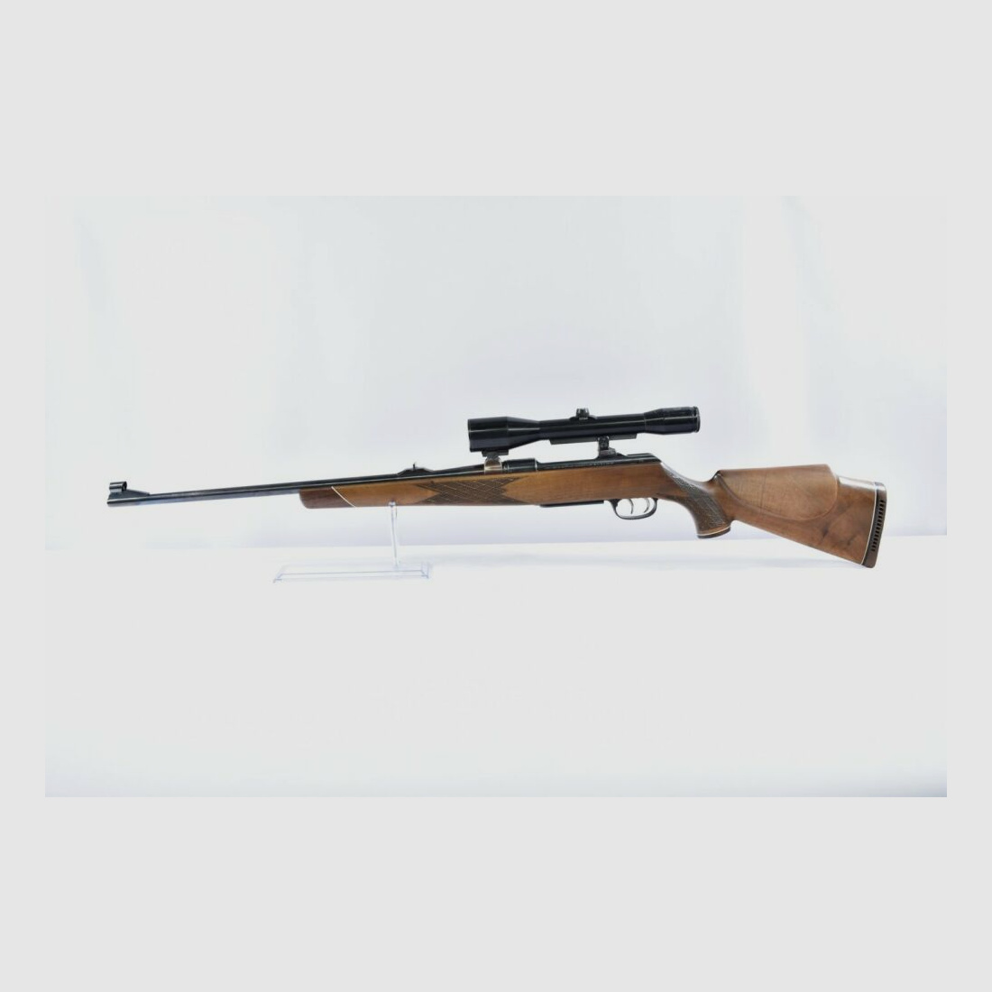 Fusil à répétition Krico 700 7x64