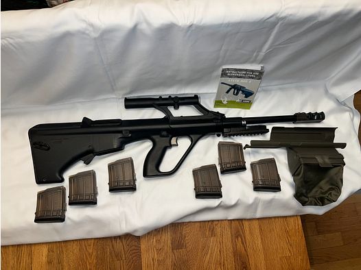 Steyr AUG .223 Rem. – semi-automatic rifle Cat. A – inherited firearm private sale Vorarlberg + 6 magazines