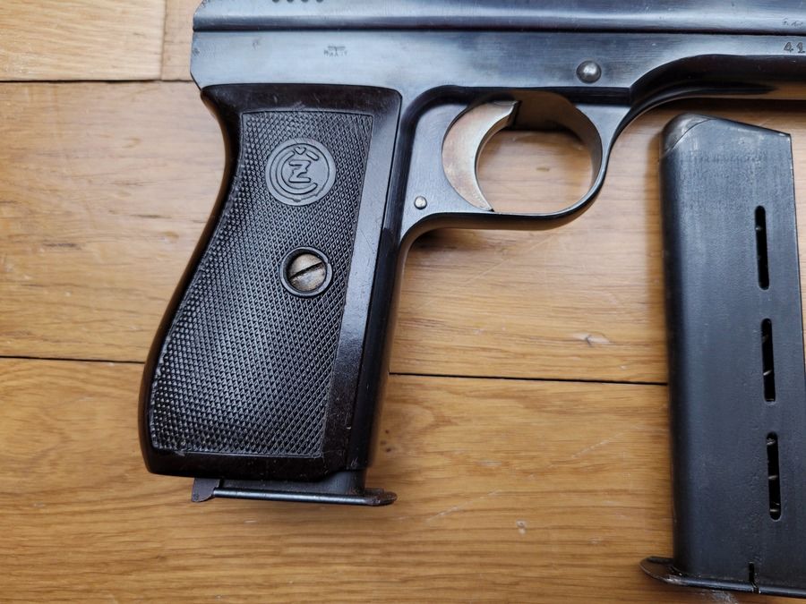 Guter deutscher Ordonnanzpistole – CZ 27 tschechisch – 7,65 Browning – 2 Magazine – BE+, Bild 3 von 11