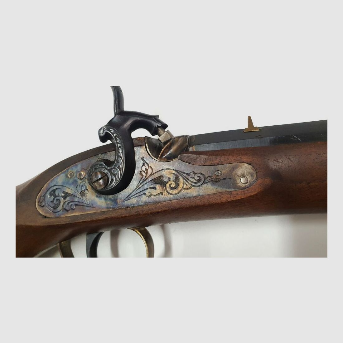 Pistolet perkusyjny Mendi