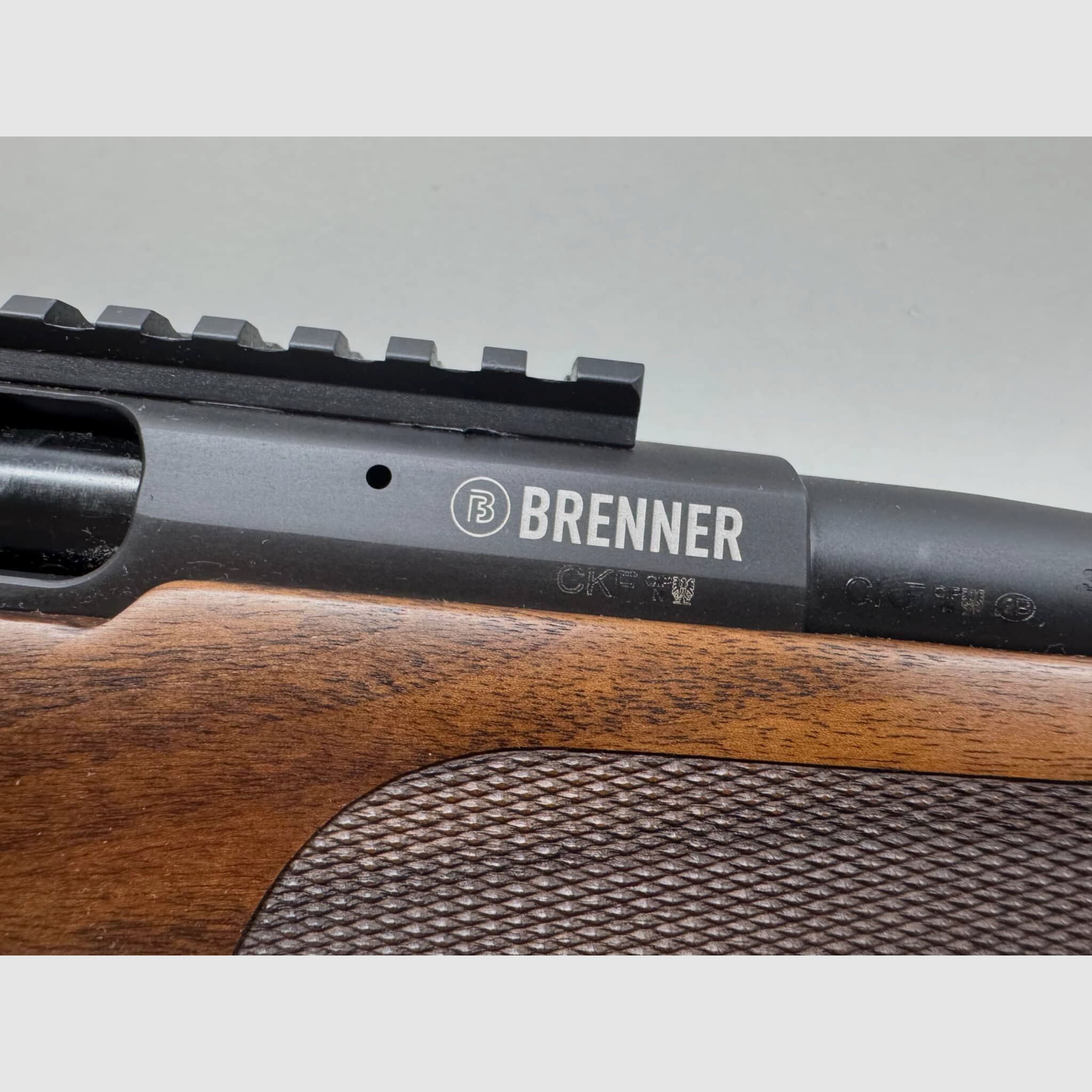 Brenner BR20 Exclusive Model