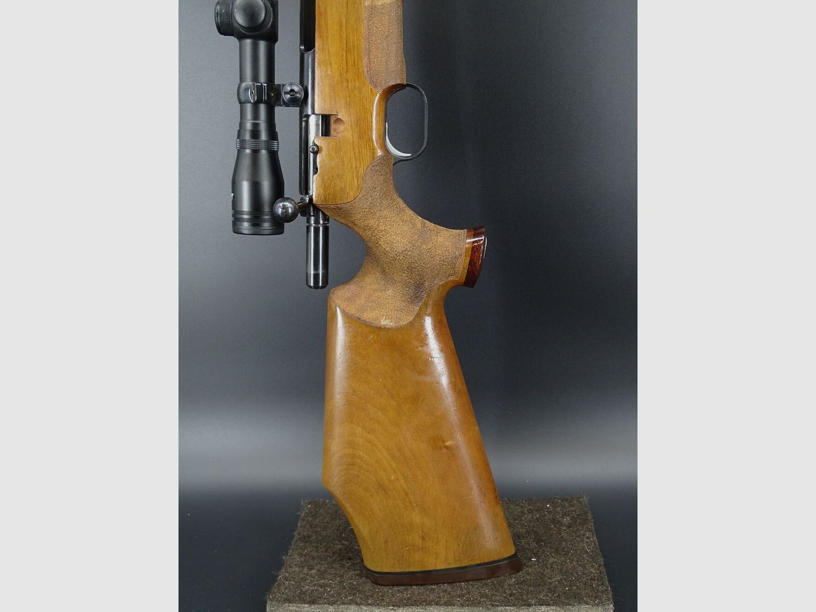 Weihrauch HW 66 Kaliber .222 Rem mit ZF & Zweibein 66