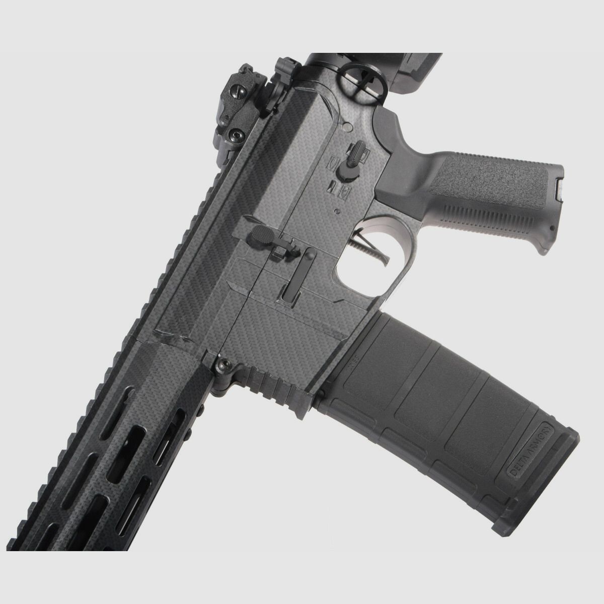 M4 AR15 M-LOK 10 inch CHARLIE Carbon S-AEG Airsoft Geweer Vrij vanaf 18 jaar | Delta Armory, afbeelding 4 van 6