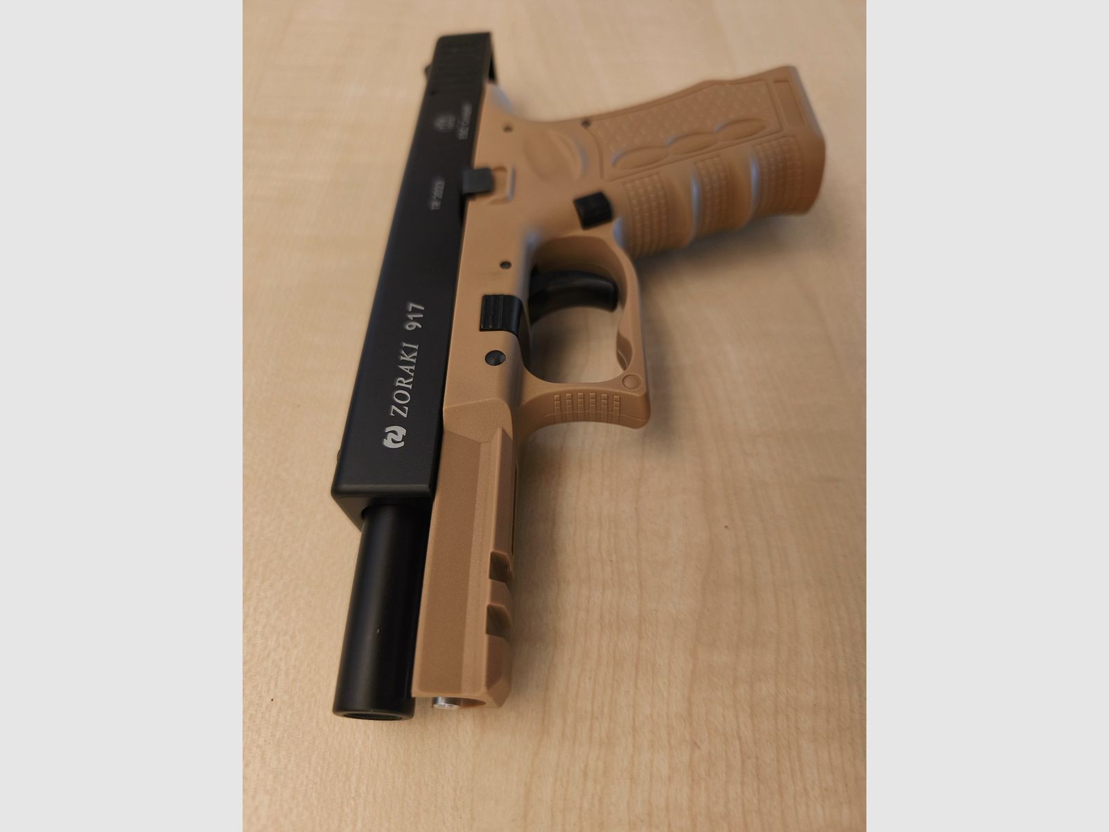 Zoraki 917 TAN 9mm PAK, zdjęcie 4 z 5