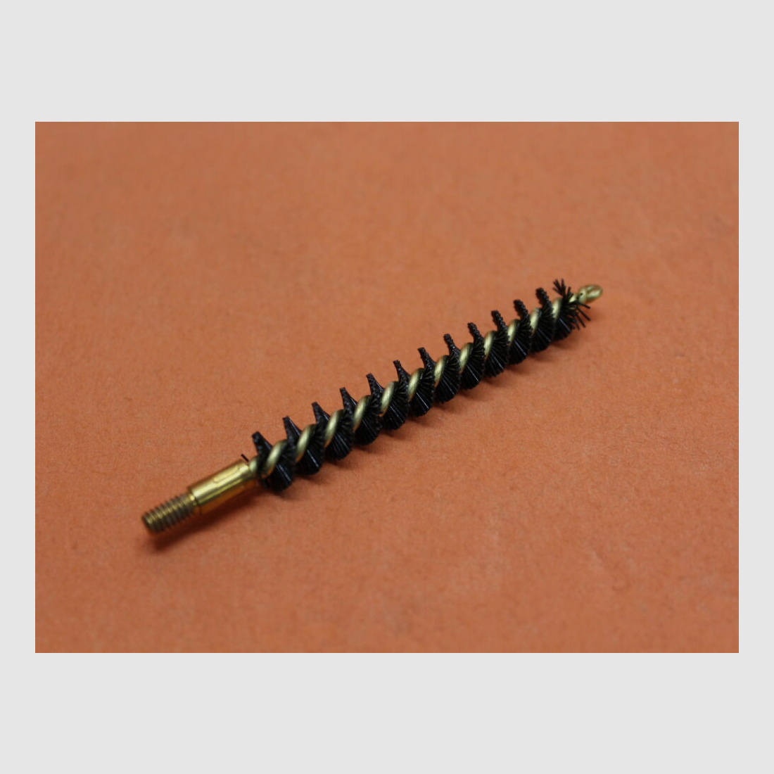 Dewey Dewey Nylonbürste (B-338N)/ .338/ 8,6mm (Gewinde 8-32)