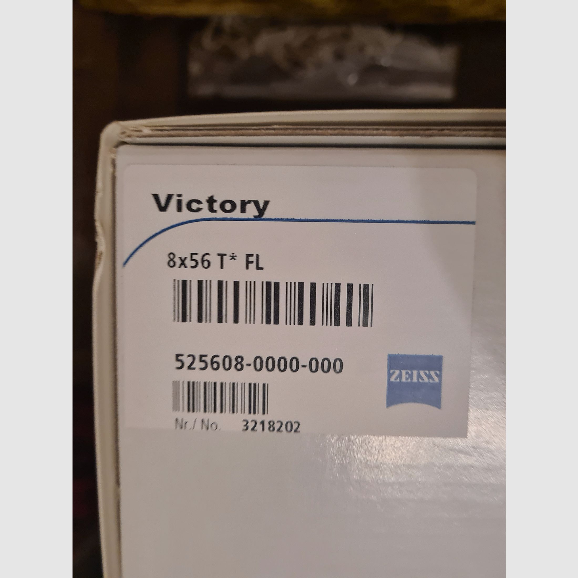 Zeiss Victory T*FL 8x56