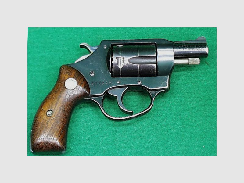 Charter Arms	 Undercover
