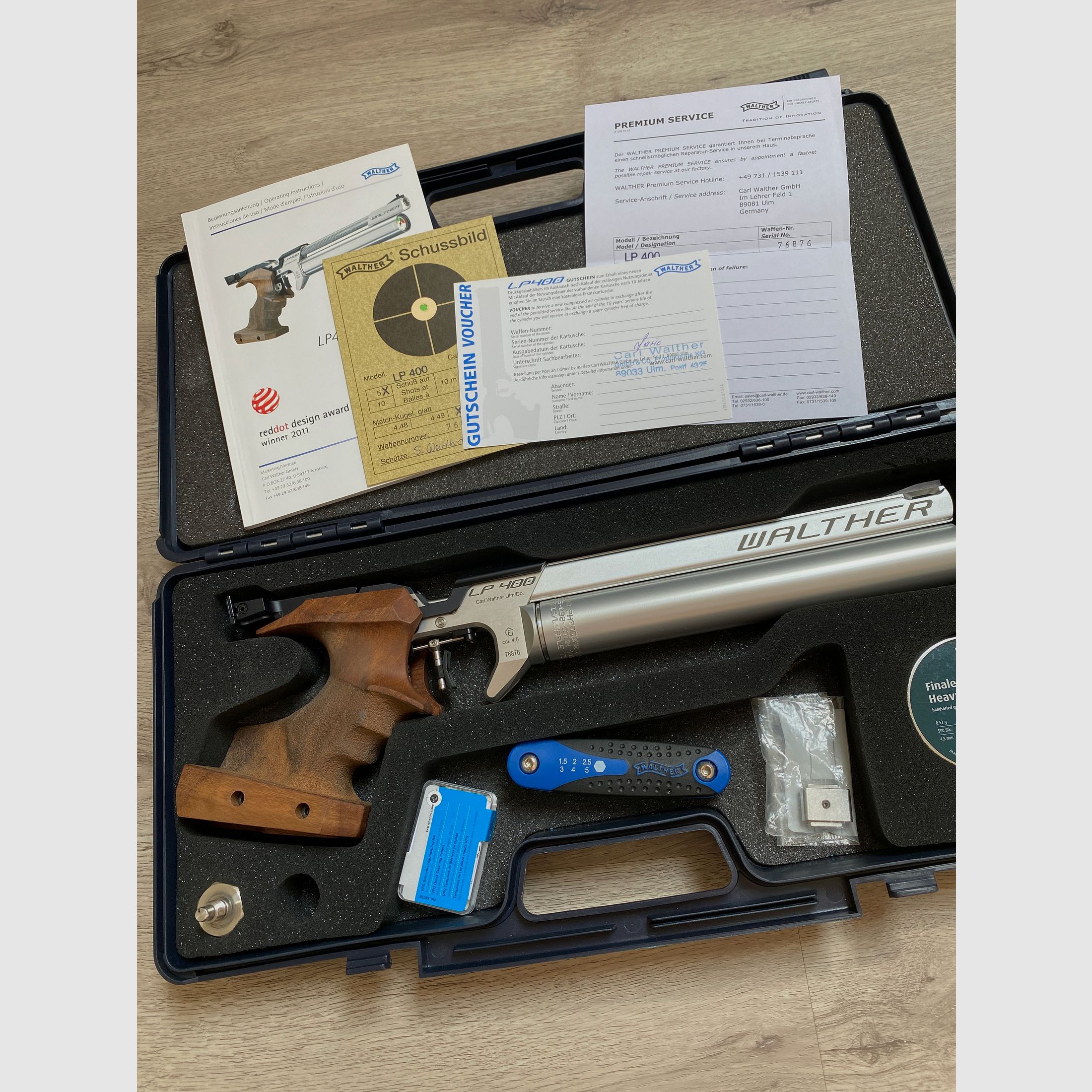 Walther LP 400 ALU Luftpistole mit 3D-Nussbaumgriff (Größe S, Rechtshand) – neuwertiger Zustand