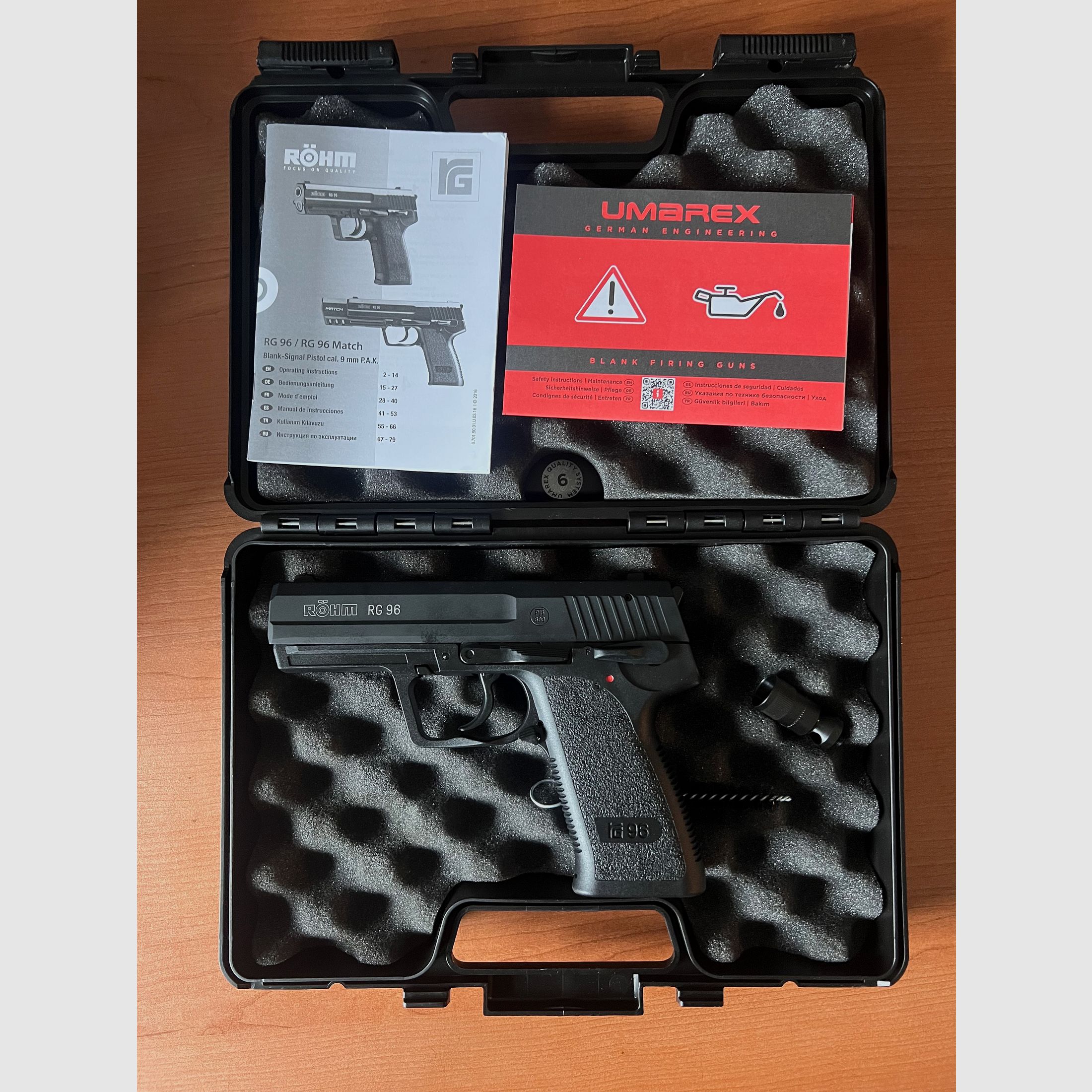 Röhm RG 96 gas signal pistol 9mm P.A.K. – full set in original packaging