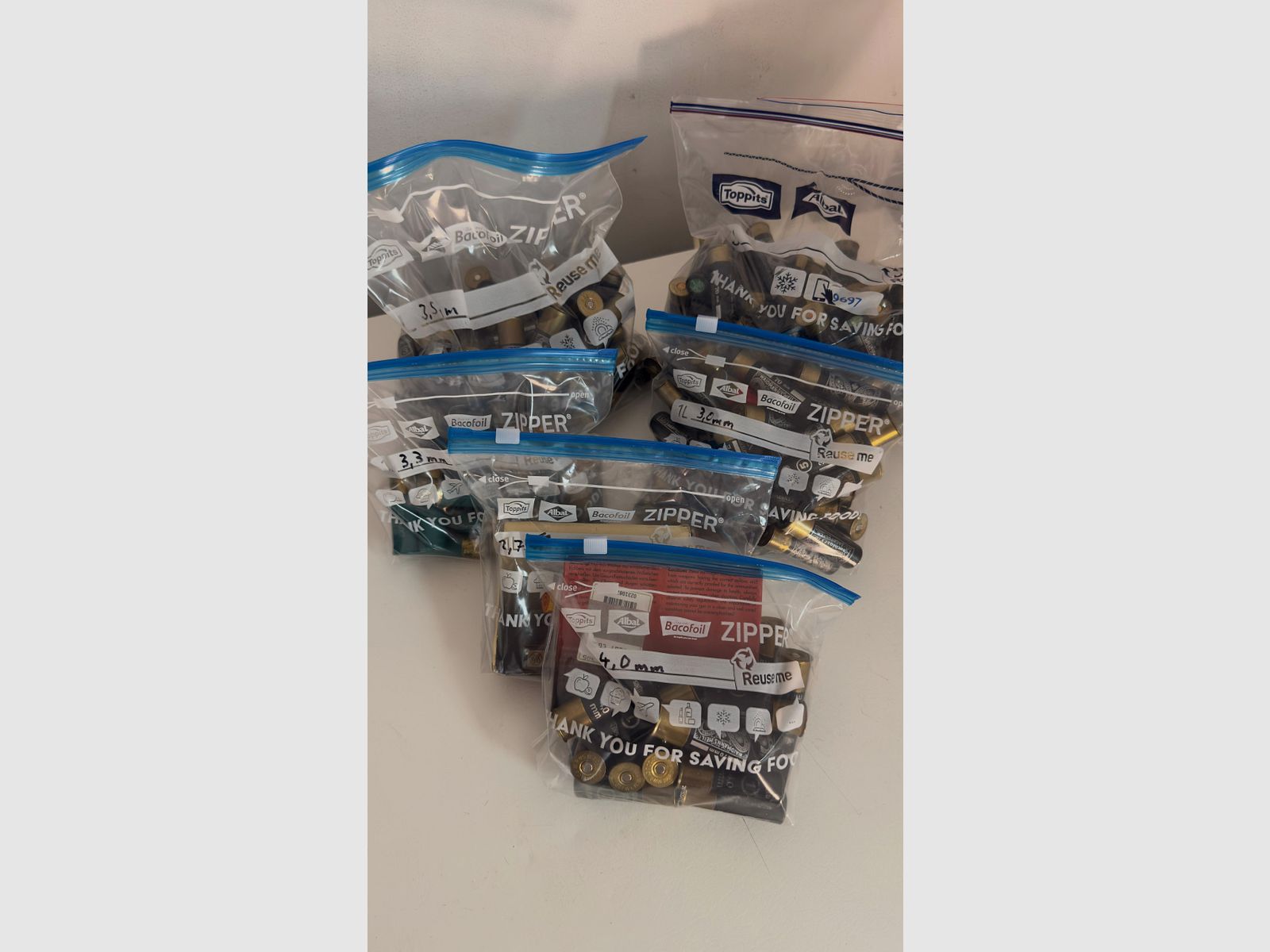 Conjunto calibre 16 munición de escopeta de diferentes perdigones 16/70