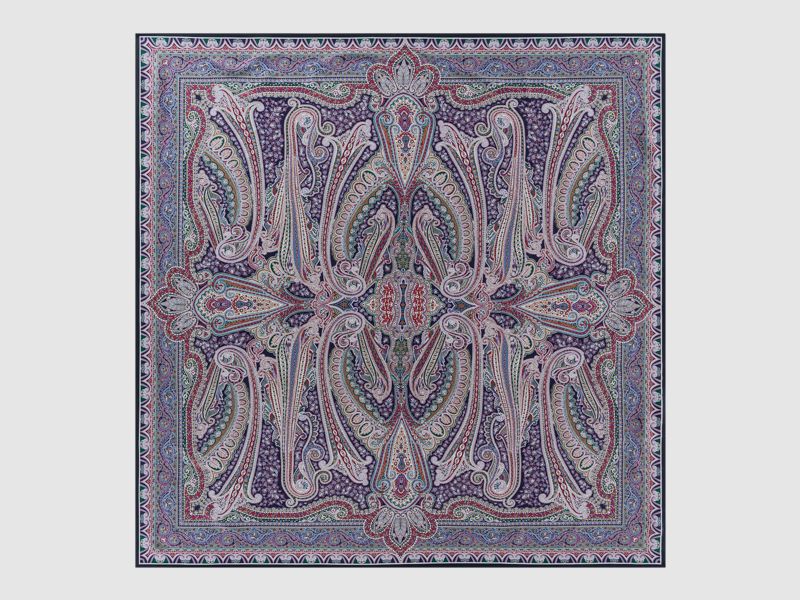 Tuch aus reiner Twillseide rolliert mit sandwashed – Finishing satte marineblaue Färbung, Bild 2 von 3