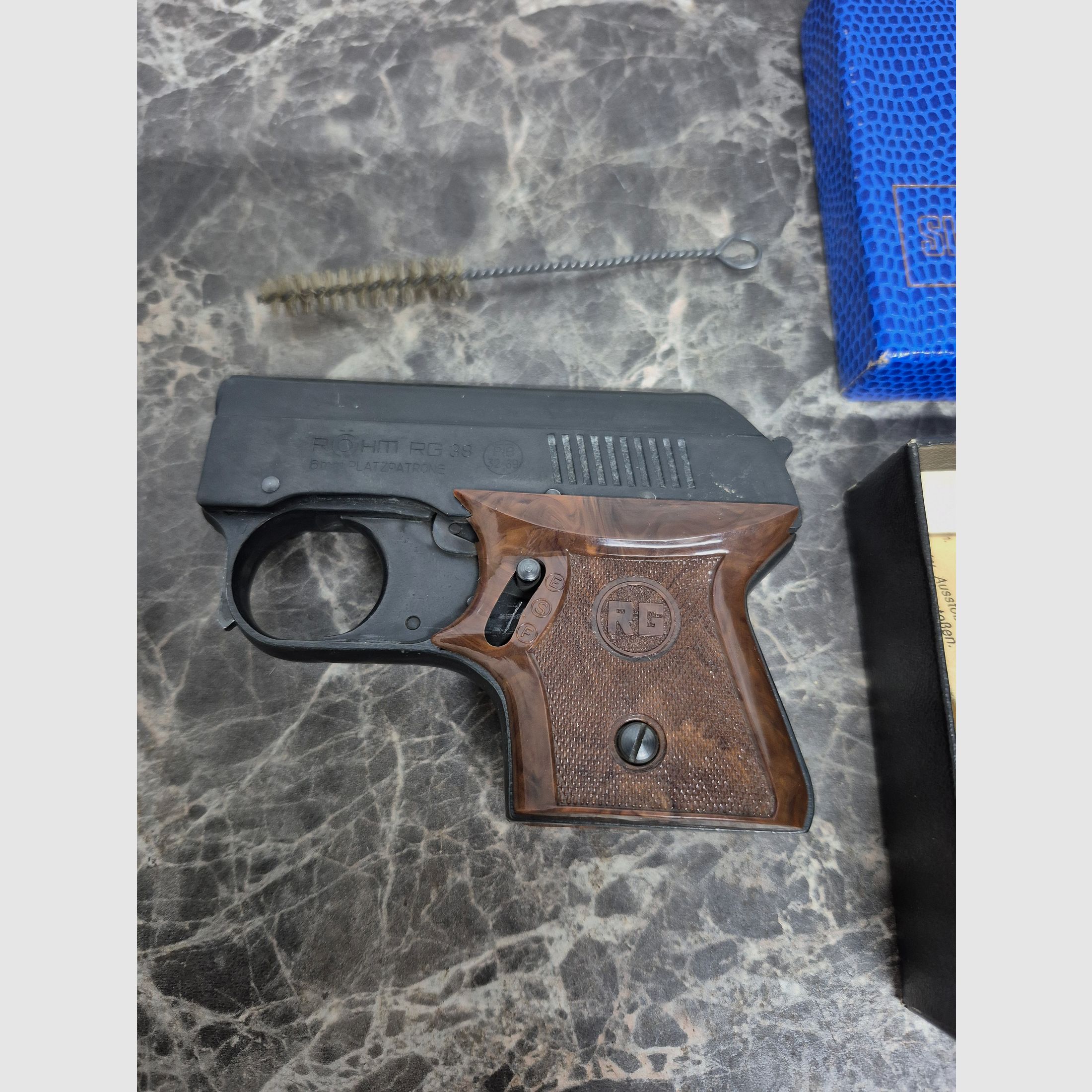 Pistolet d'alarme / gaz / signal Röhm RG3, 6 mm