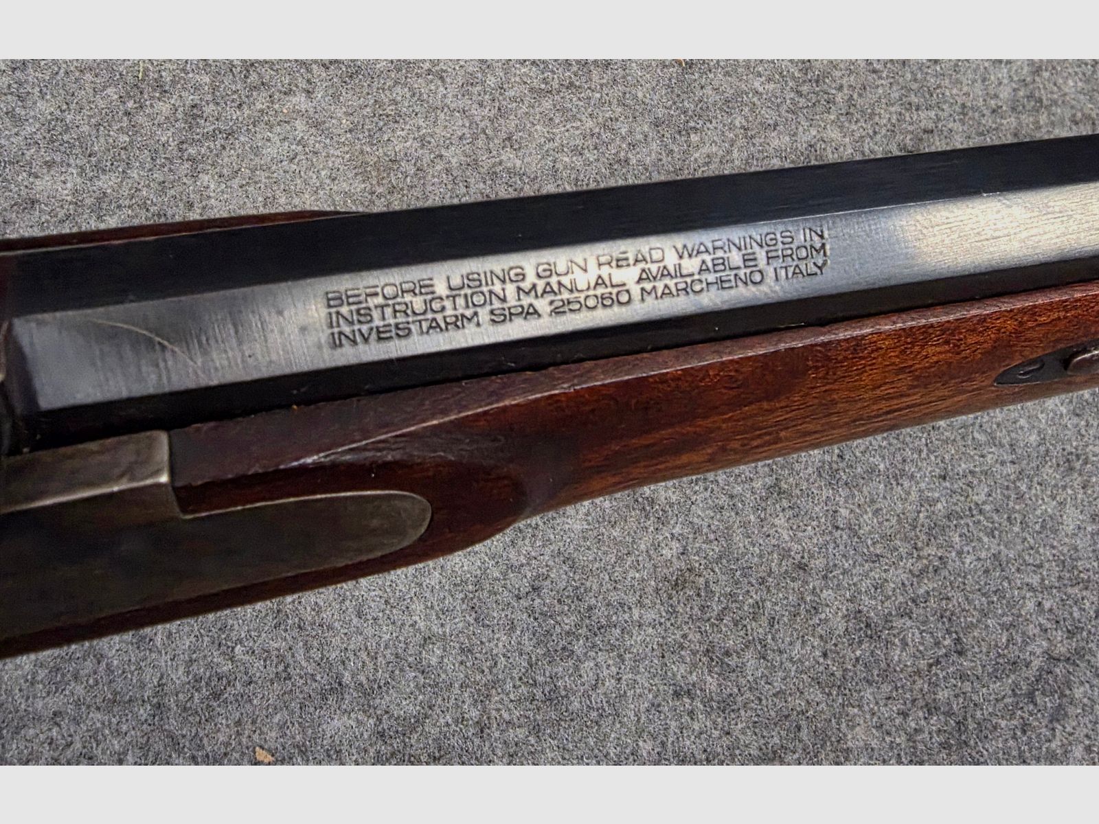 Fusil à percussion à chargement par l'avant MAV Fabriqué en Italie Mod. Hawken Calibre .45 Fusil à percussion à chargement par l'avant