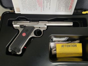 RUGER PISTOOL MARK IV TARGET .22 LR 5,5"/13,98CM SATINERENDE RVS