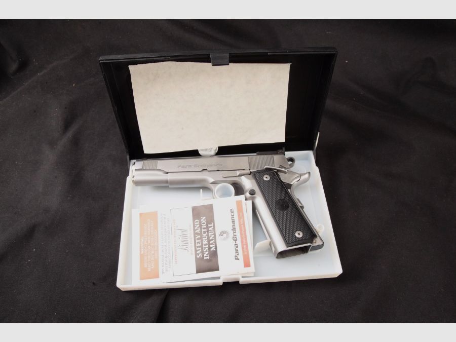 Para Ordnance, Modelo P16-40 Limitado de Canadá, Acero Inoxidable 5" Semiautomático de Doble Capacidad (1911) Pistola y Estuche .40 S&W