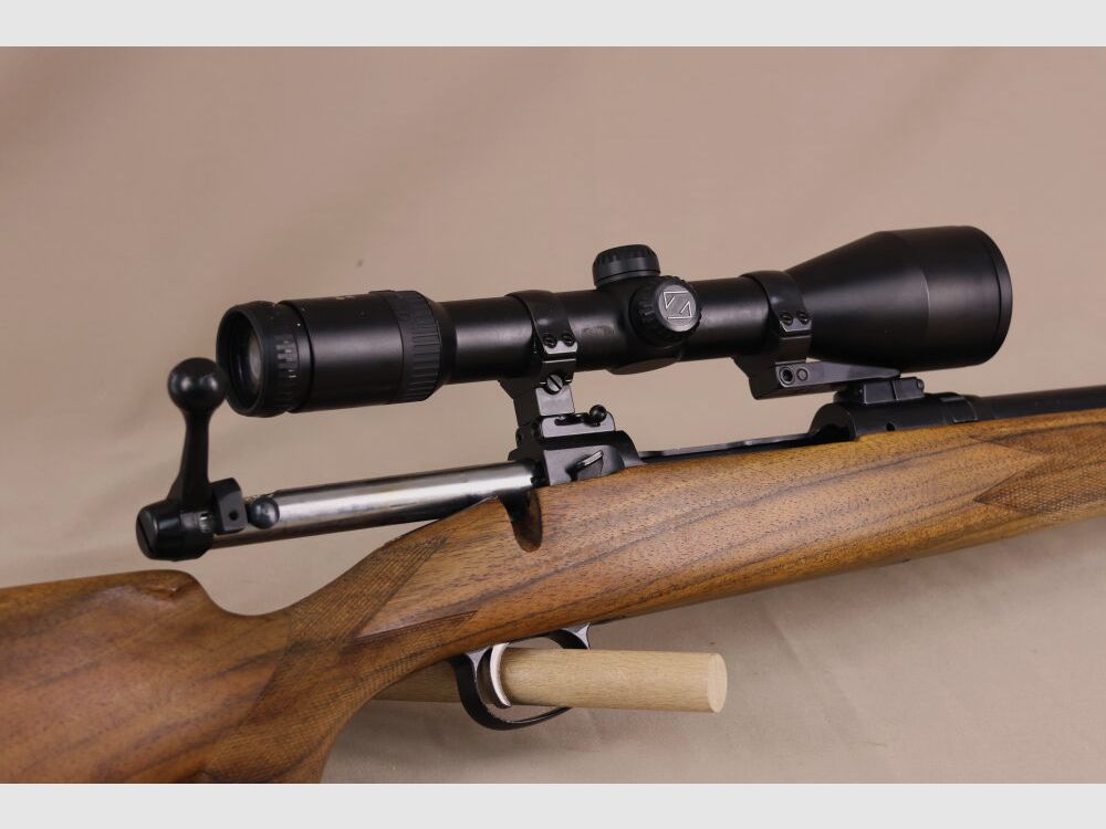 Savage 116 Repetitiegeweer // Zeiss // Honingkleurige Schaft