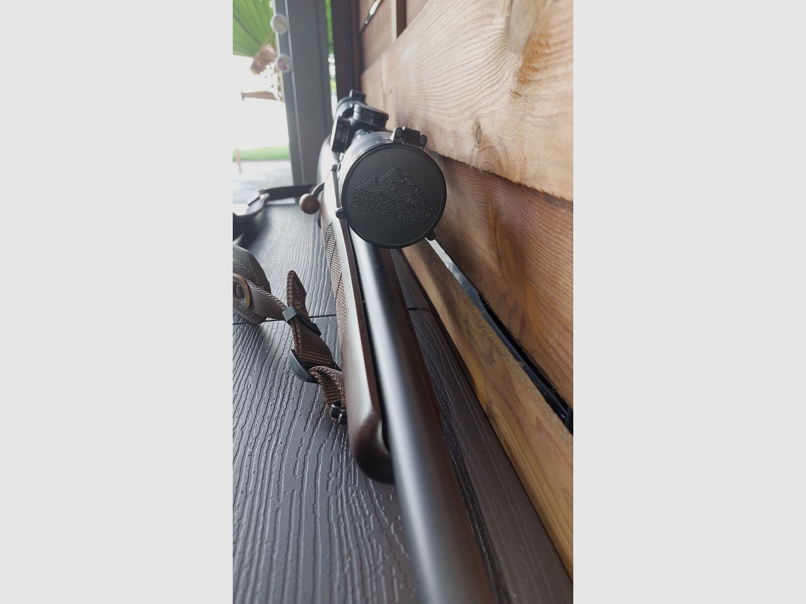CZ 600 American, Kaliber .223 Rem. inkl. Zielfernrohr MeoSport R 3-15x50 u.v.m.