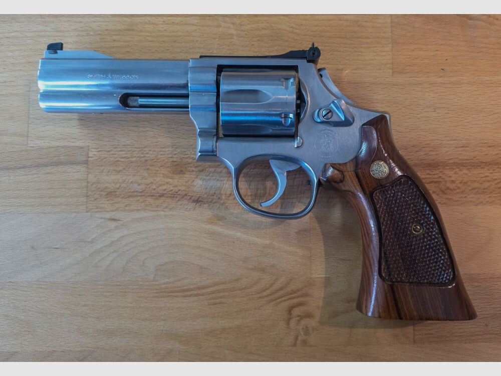 Smith & Wesson 686-3, Bild 2 von 5
