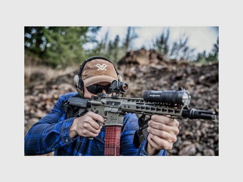 Vortex SPARC SolAR Red-Dot 2 MOA