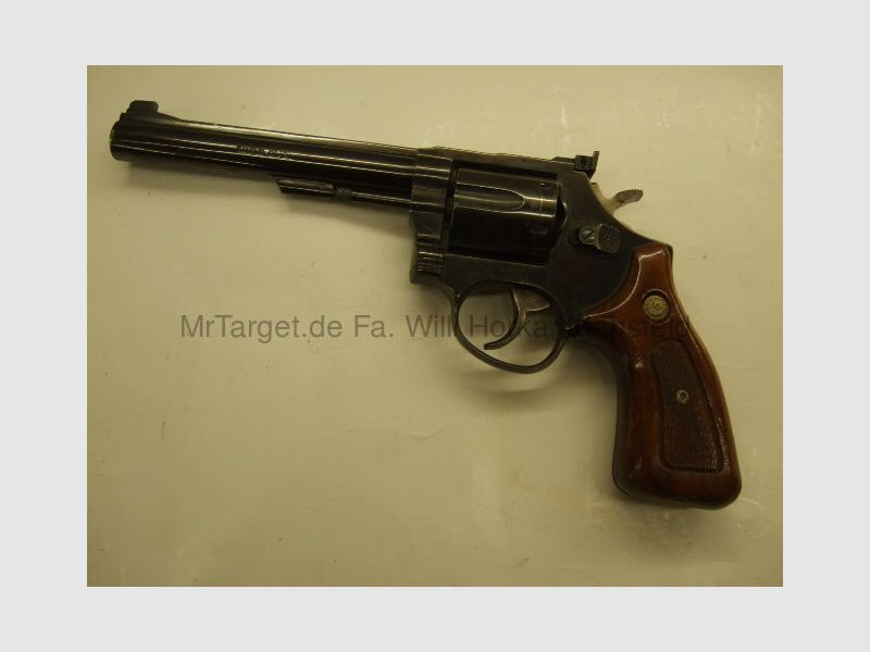 Revolver deportivo KK Taurus Mod. 96 con cañón de 6"