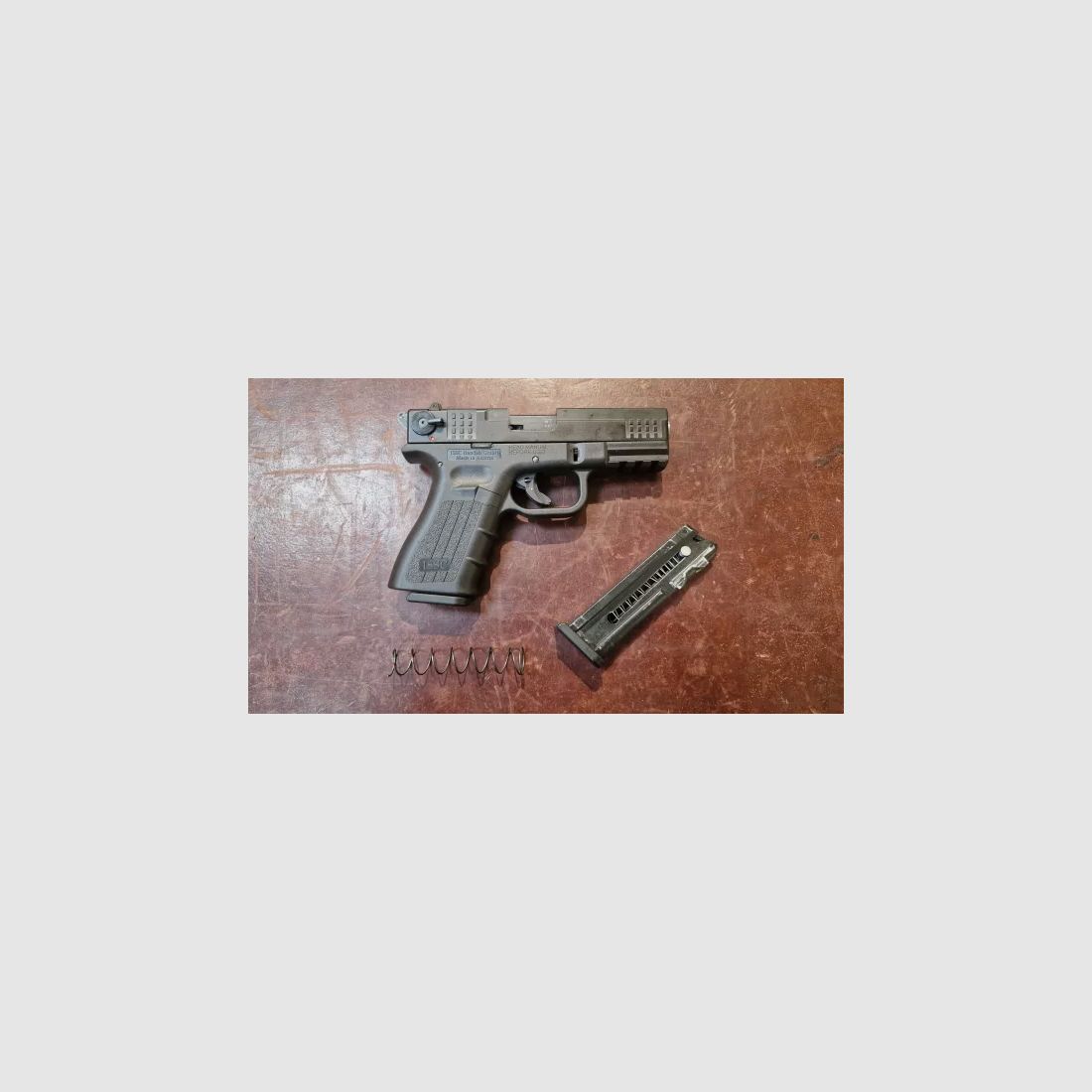 OCCASION - Pistolet M22 Cal.22Lr ISSC, image 3 sur 5