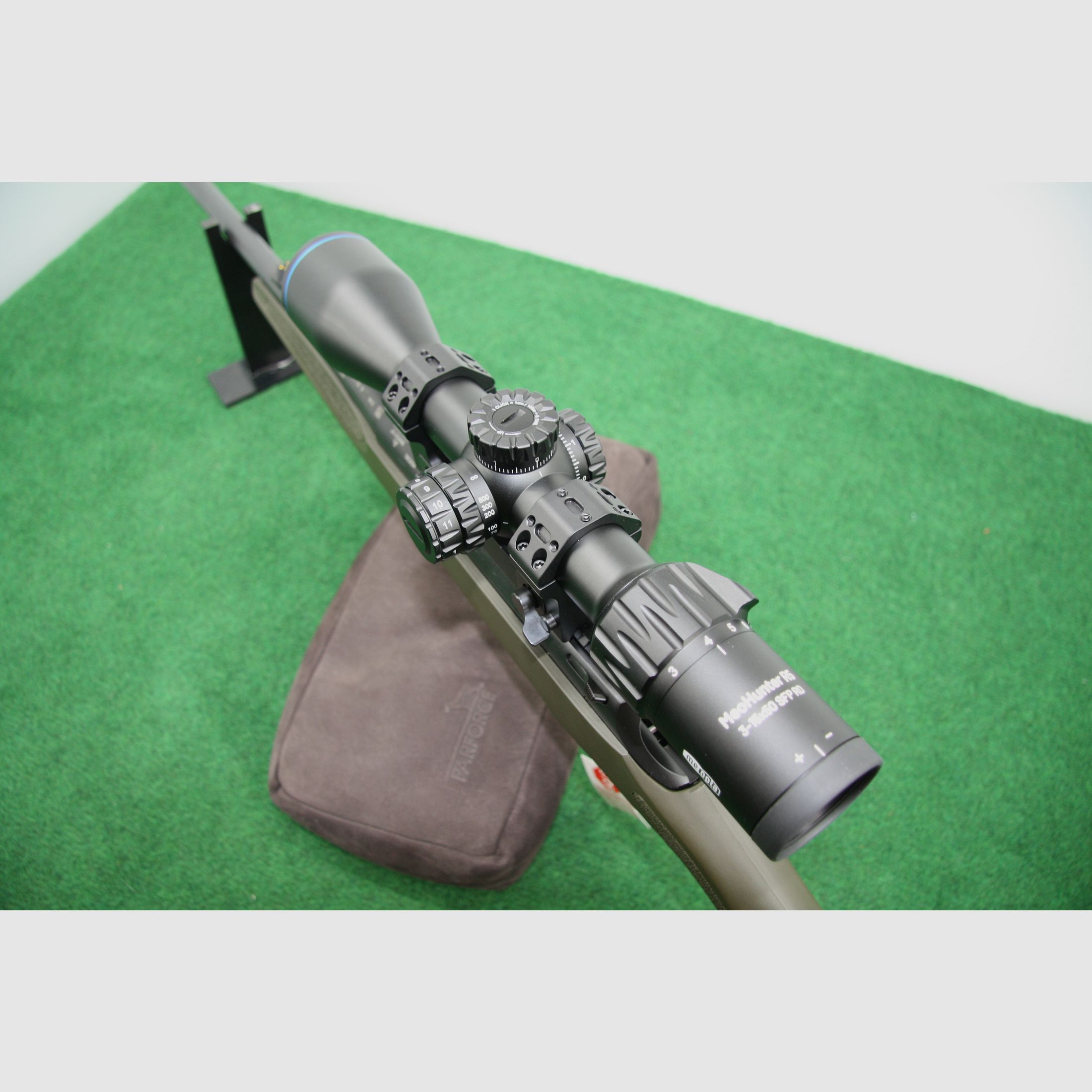 Haenel Jaeger 10 avec Meopta MeoHunter R5