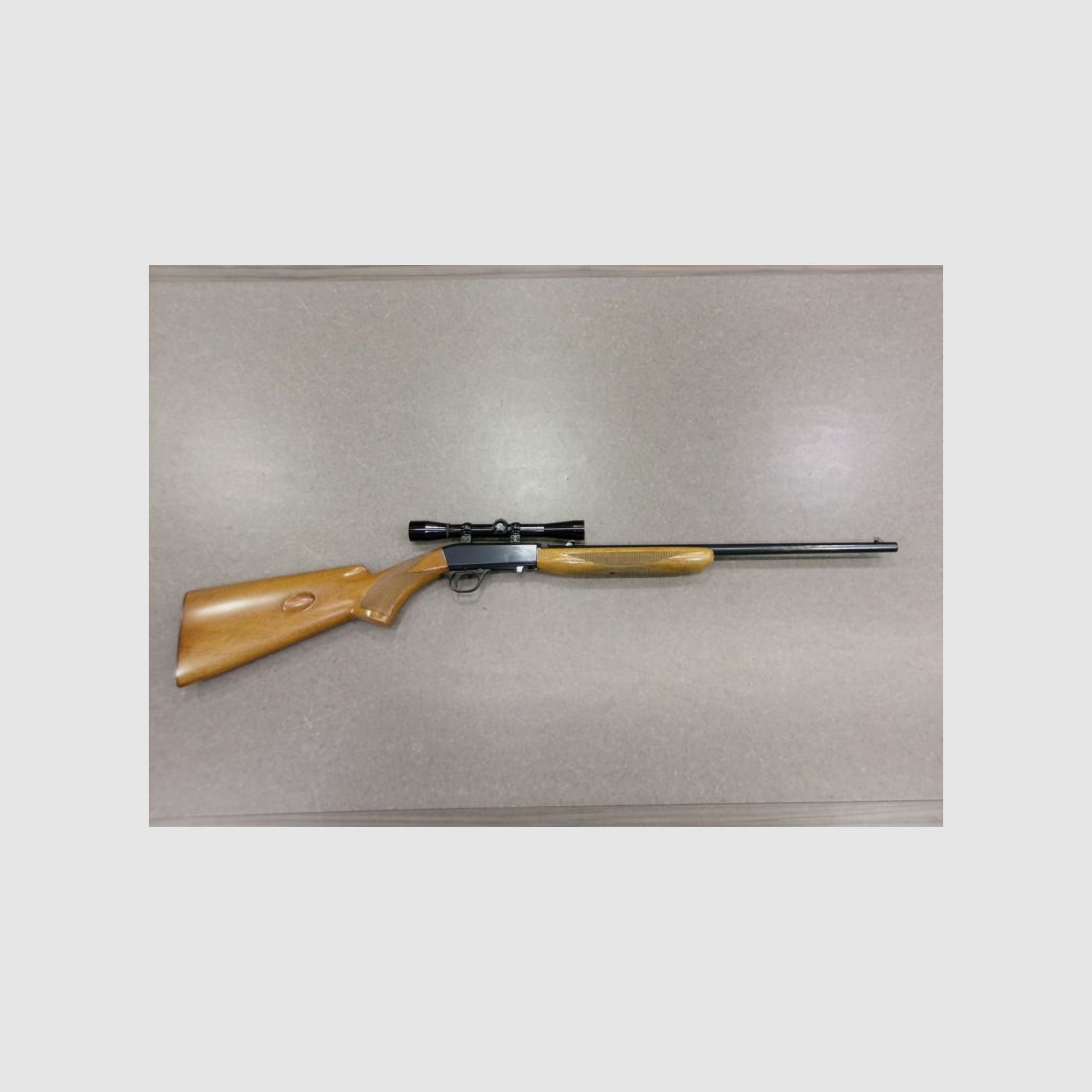 BROWNING SA22 kal.22LR używany, zdjęcie 2 z 13