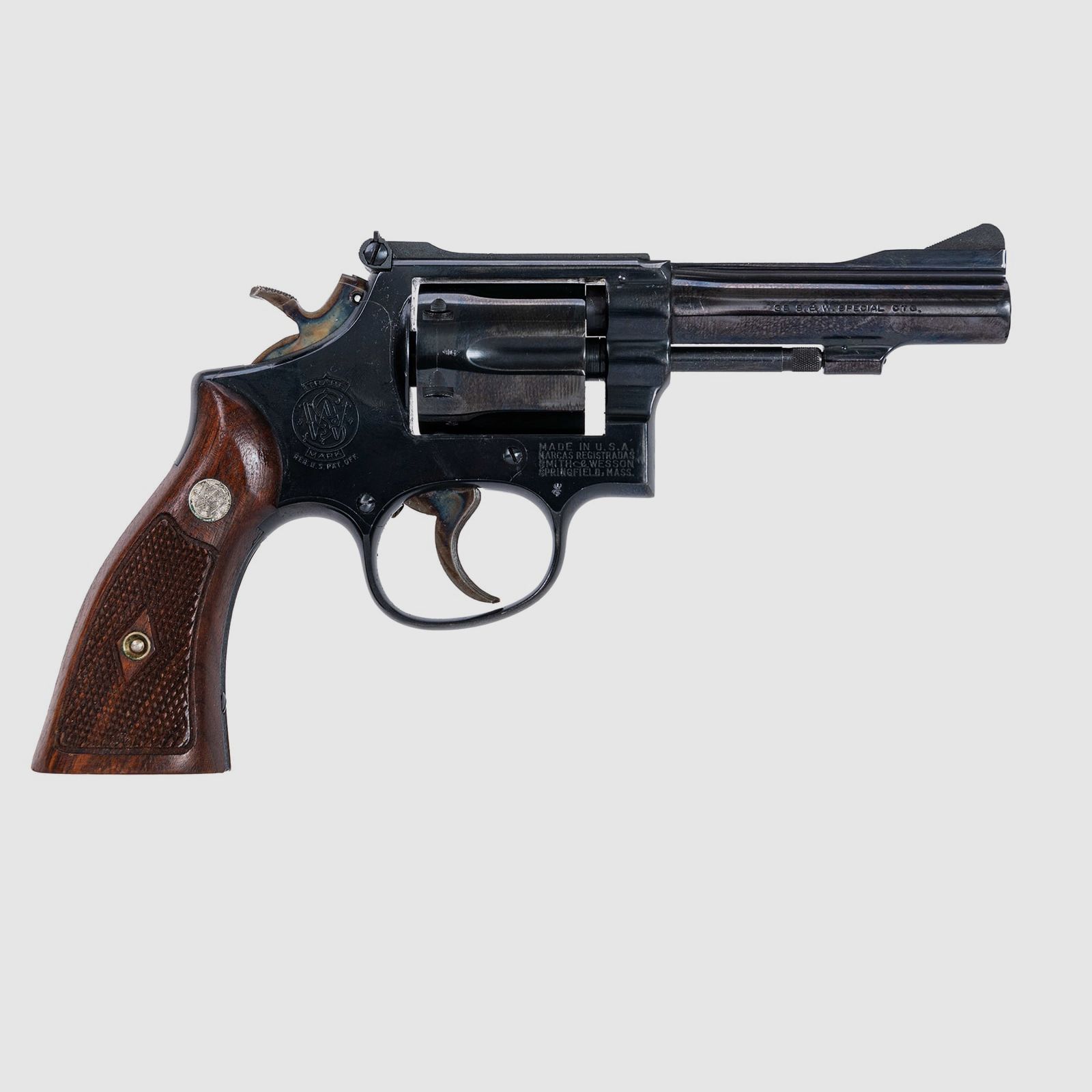 Smith & Wesson Mod. 15-2 , verstellbare Visierung, Holzgriffschalen, brüniert, .38Special