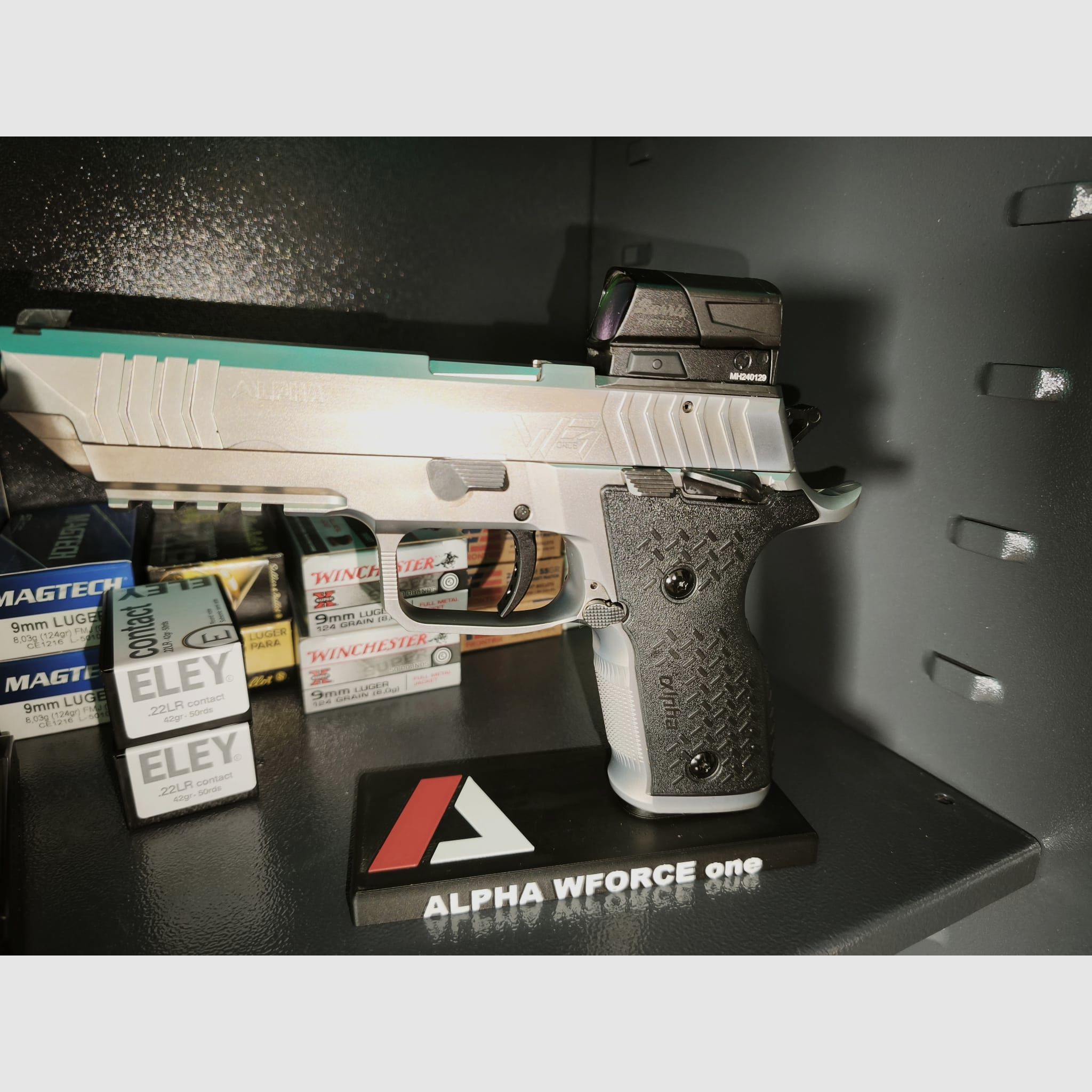 Arex Alpha WForce One, Bild 2 von 5