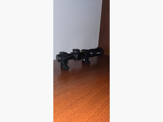 1-4 x 20 Variablen Zielfernrohr LPVO - Neuwertig - Novritsch