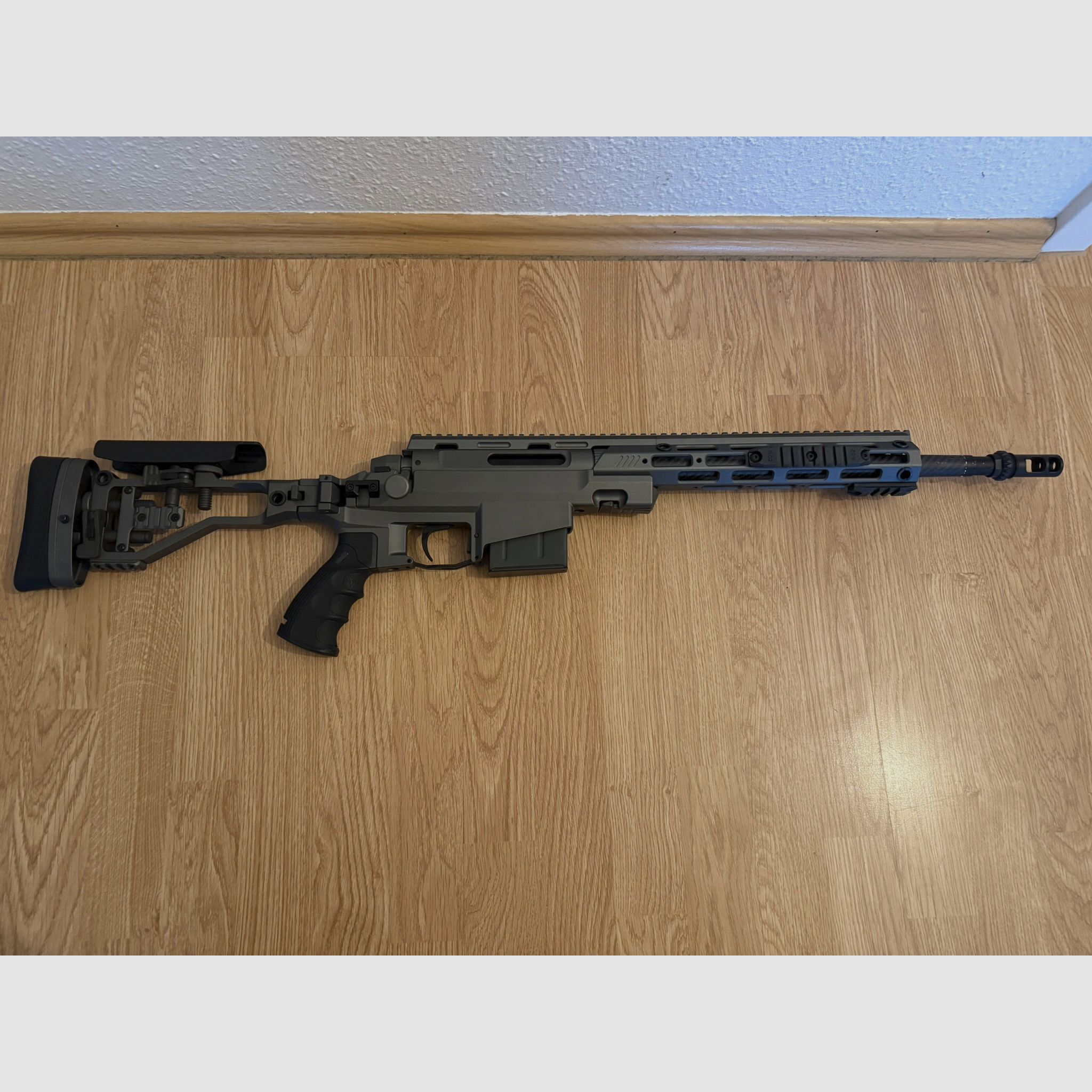 Ares MSR-303 in Grafiet