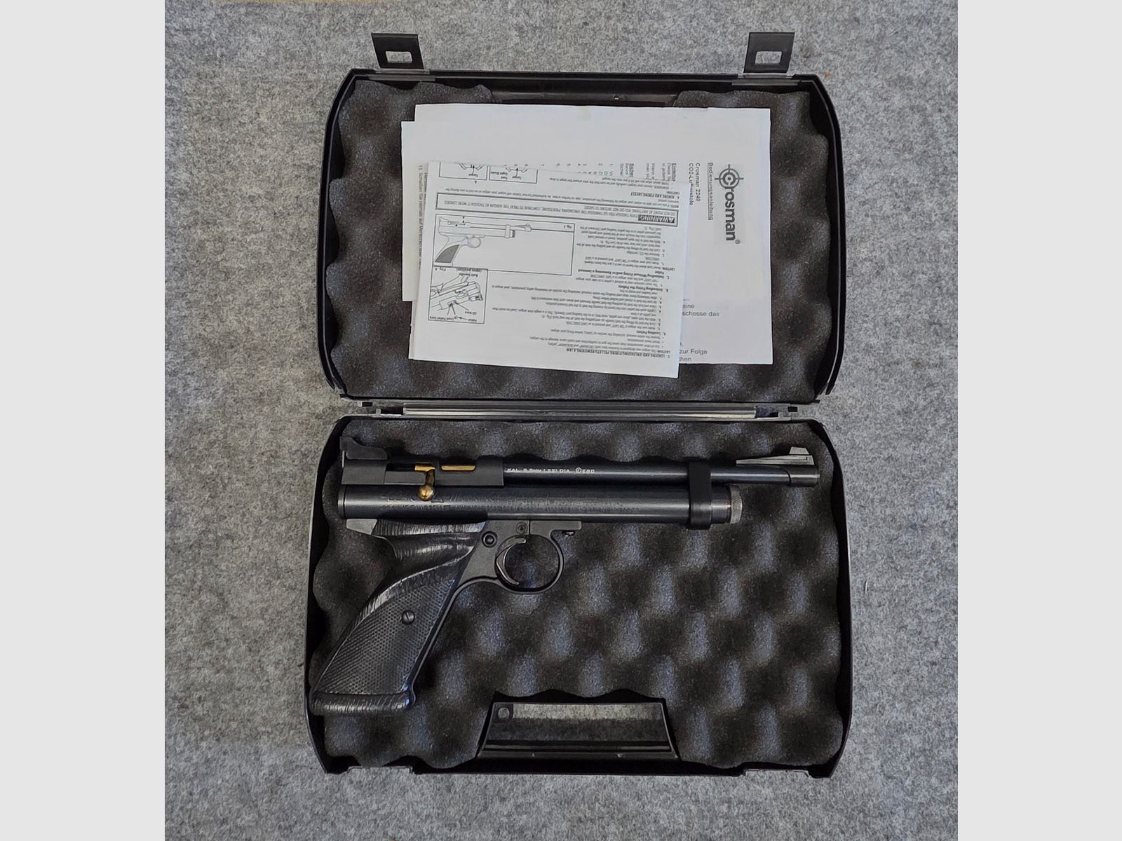 CO2 Pistole Crosman 2240  Kaliber 5,5 mm  Diabolo 