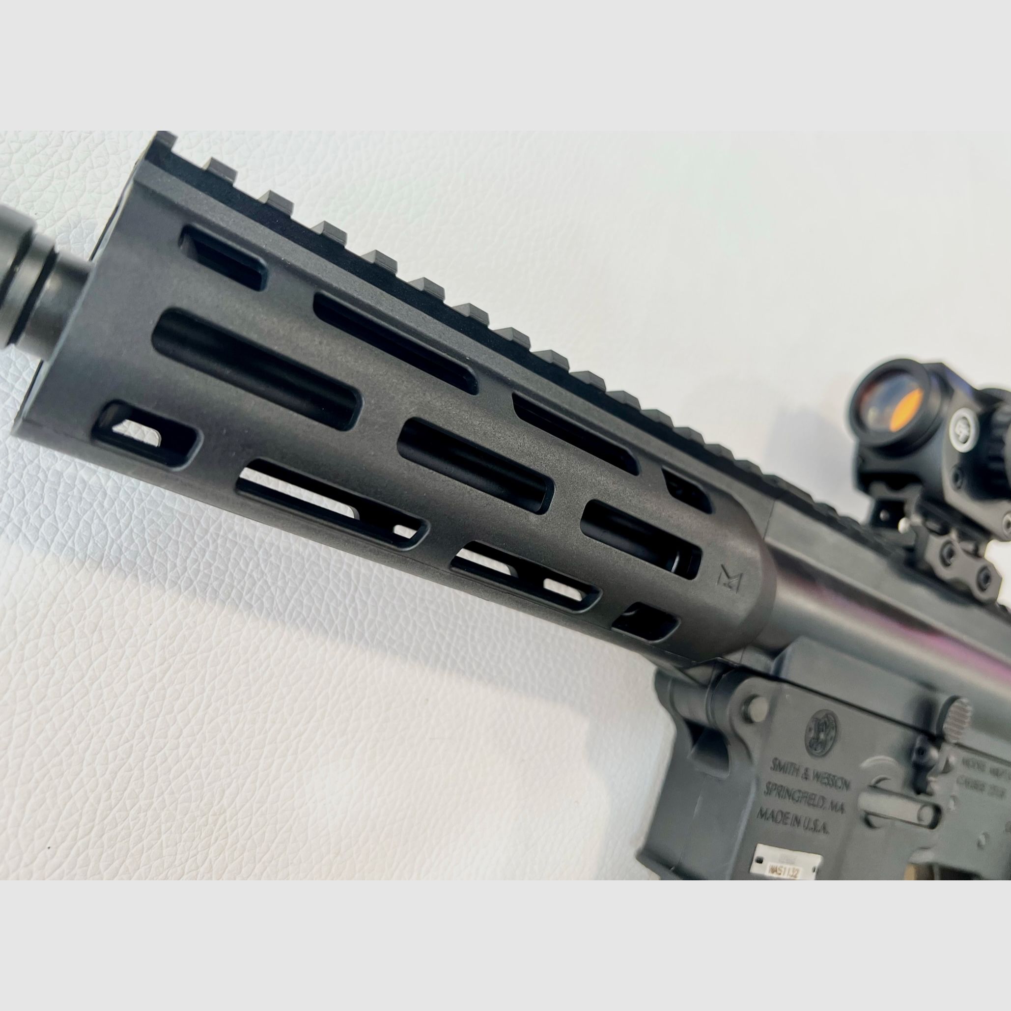 SMITH&WESSON M&P 15-22 PISTOL – 22 L.R., image 9 of 10