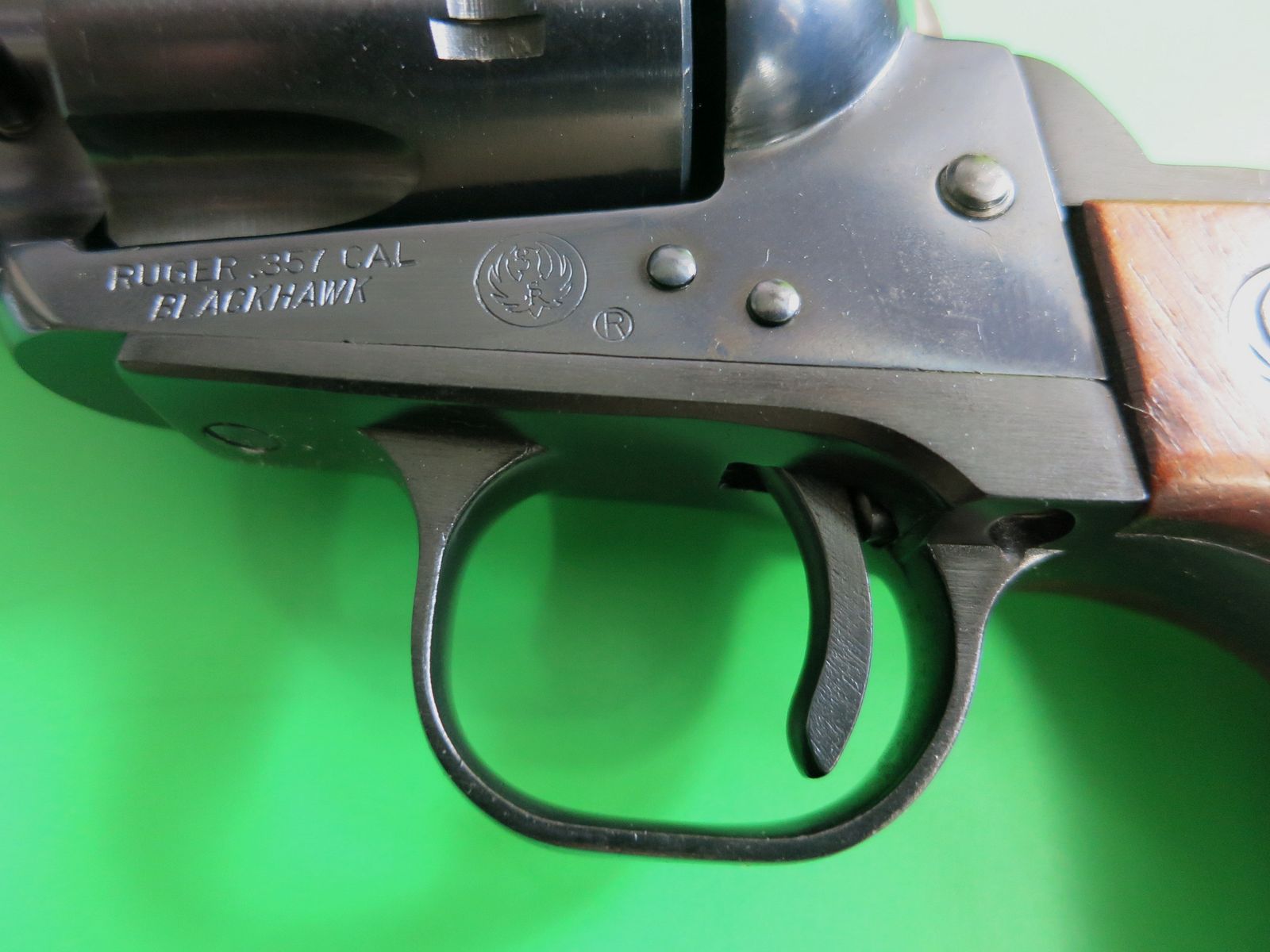 Revolver Western, Sturm Ruger & Co., modello Blackhawk, canna da 4,5", . 357 Magnum/cilindro intercambiabile 9 mm Luger     #47